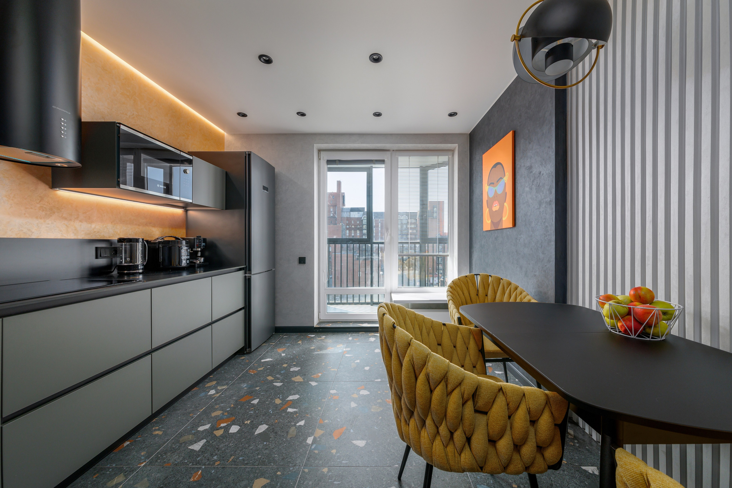 Однокомнатная квартира, Будапештская ул