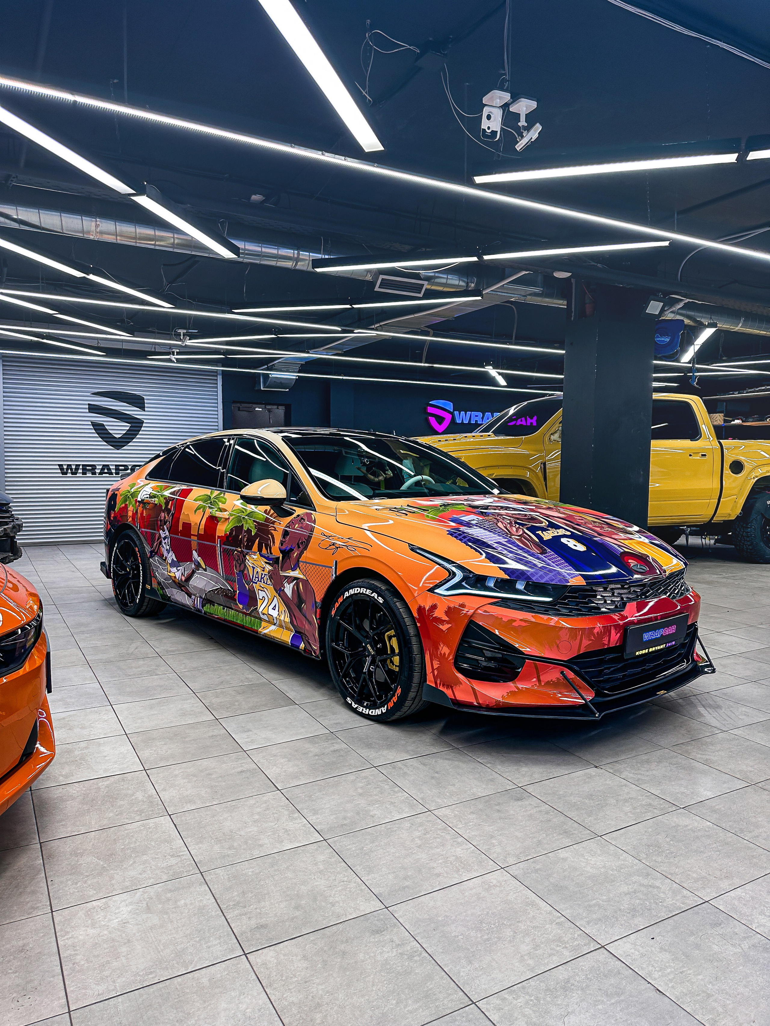 Винилография на KIA K5. Студия дизайна и оклейки авто Barmaley Design