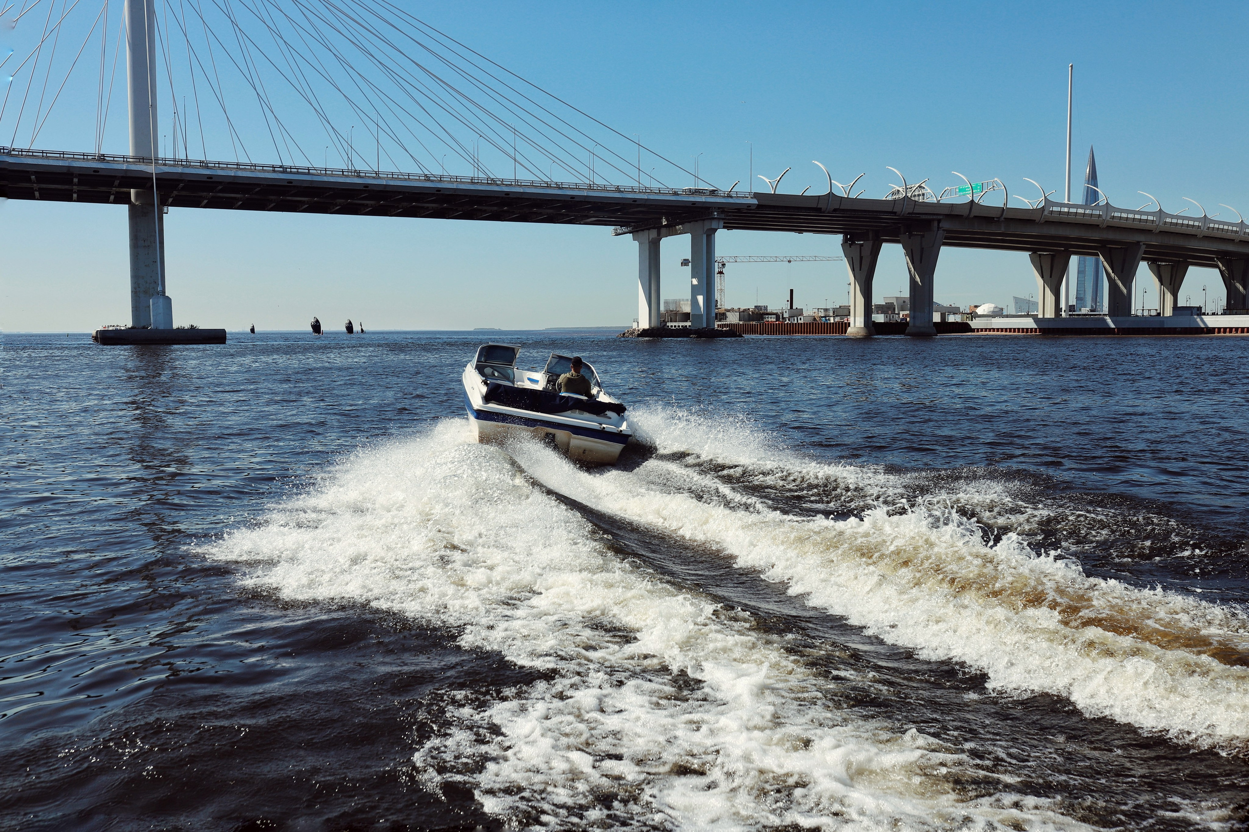 Съемка на воде. Фотограф и видеограф в Санкт-Петербурге