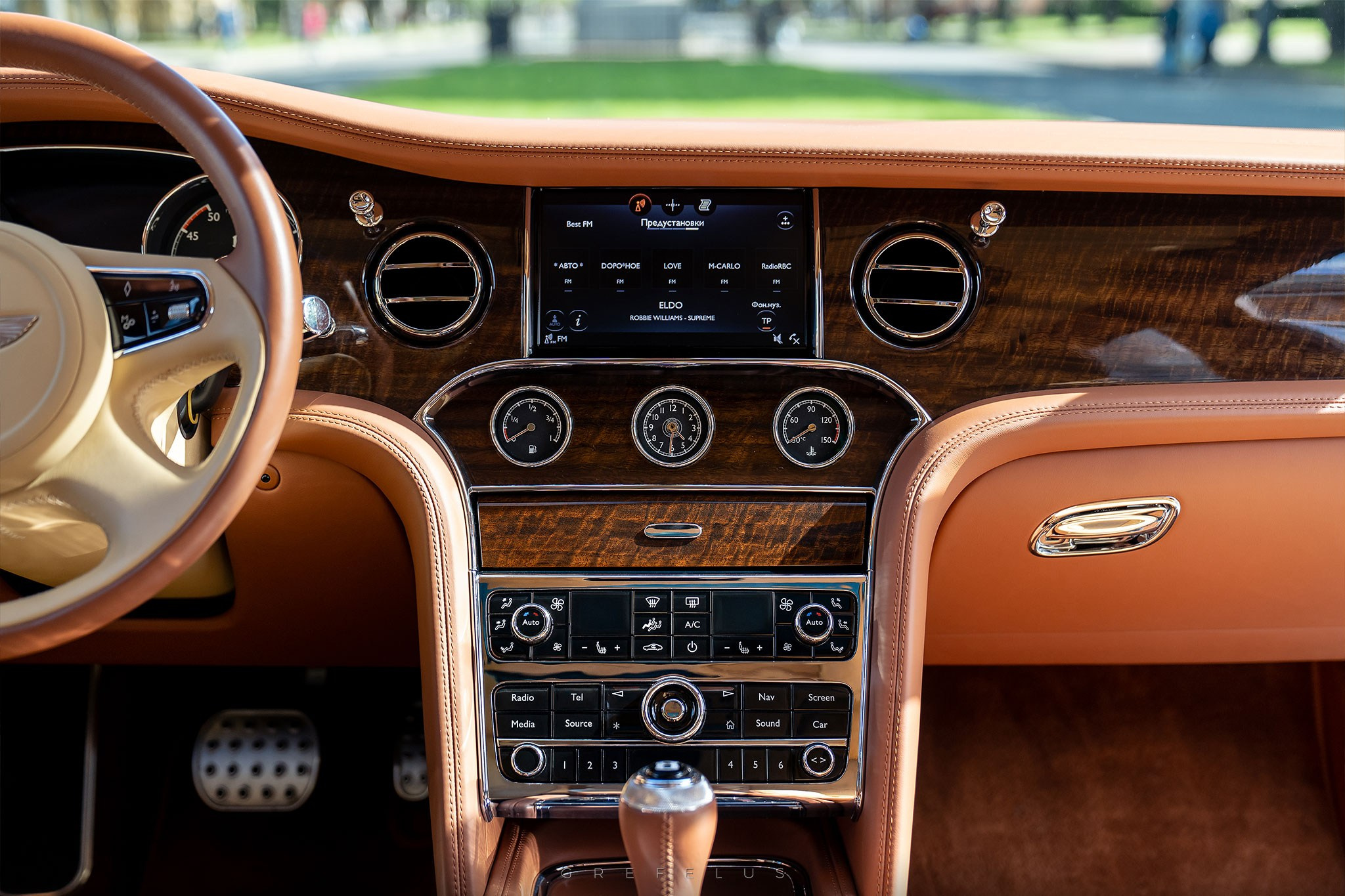 Bentley Mulsanne Mulliner — 2026. Grefelus