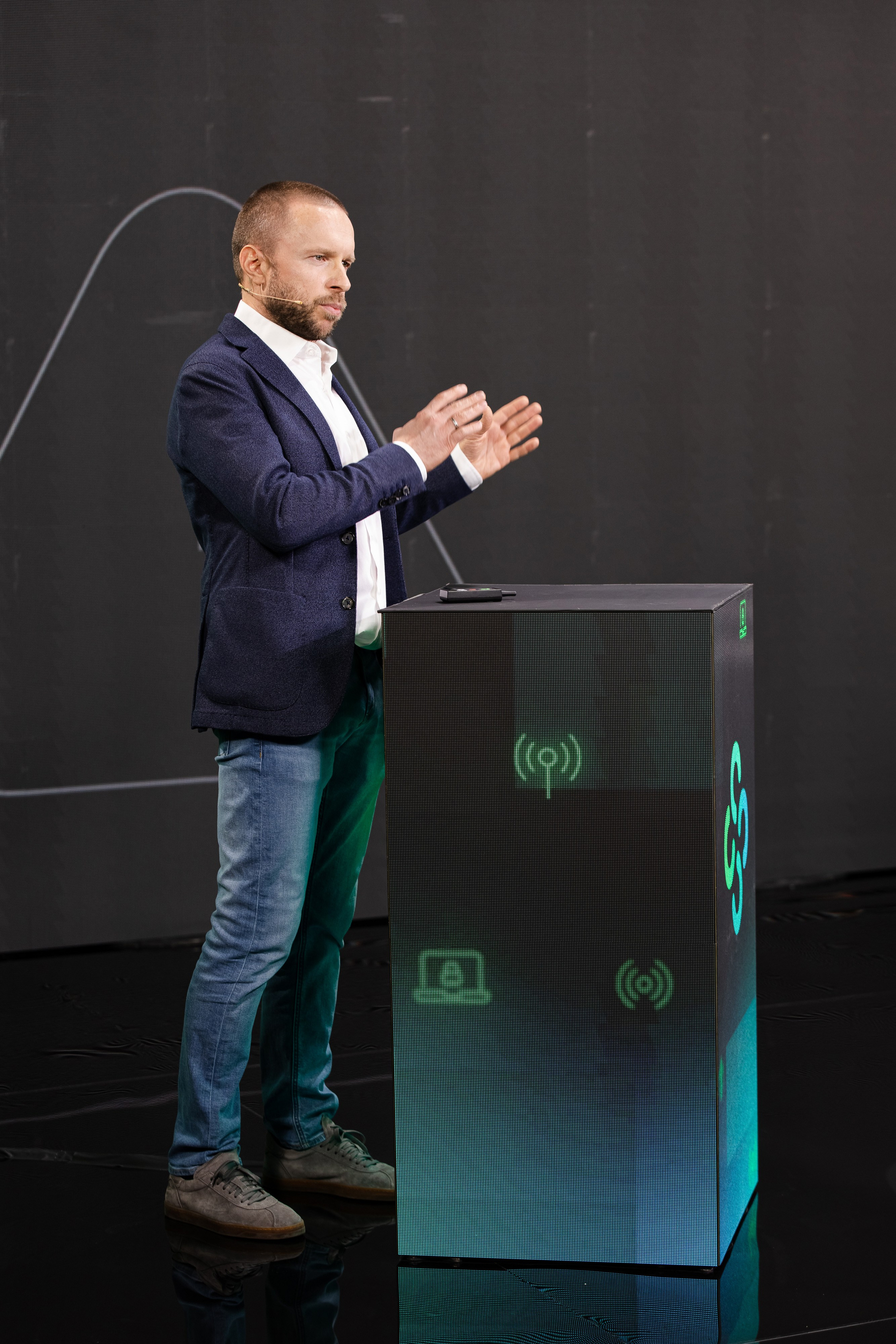 Онлайн эфир. Свадебный репортажный фотограф в Москве