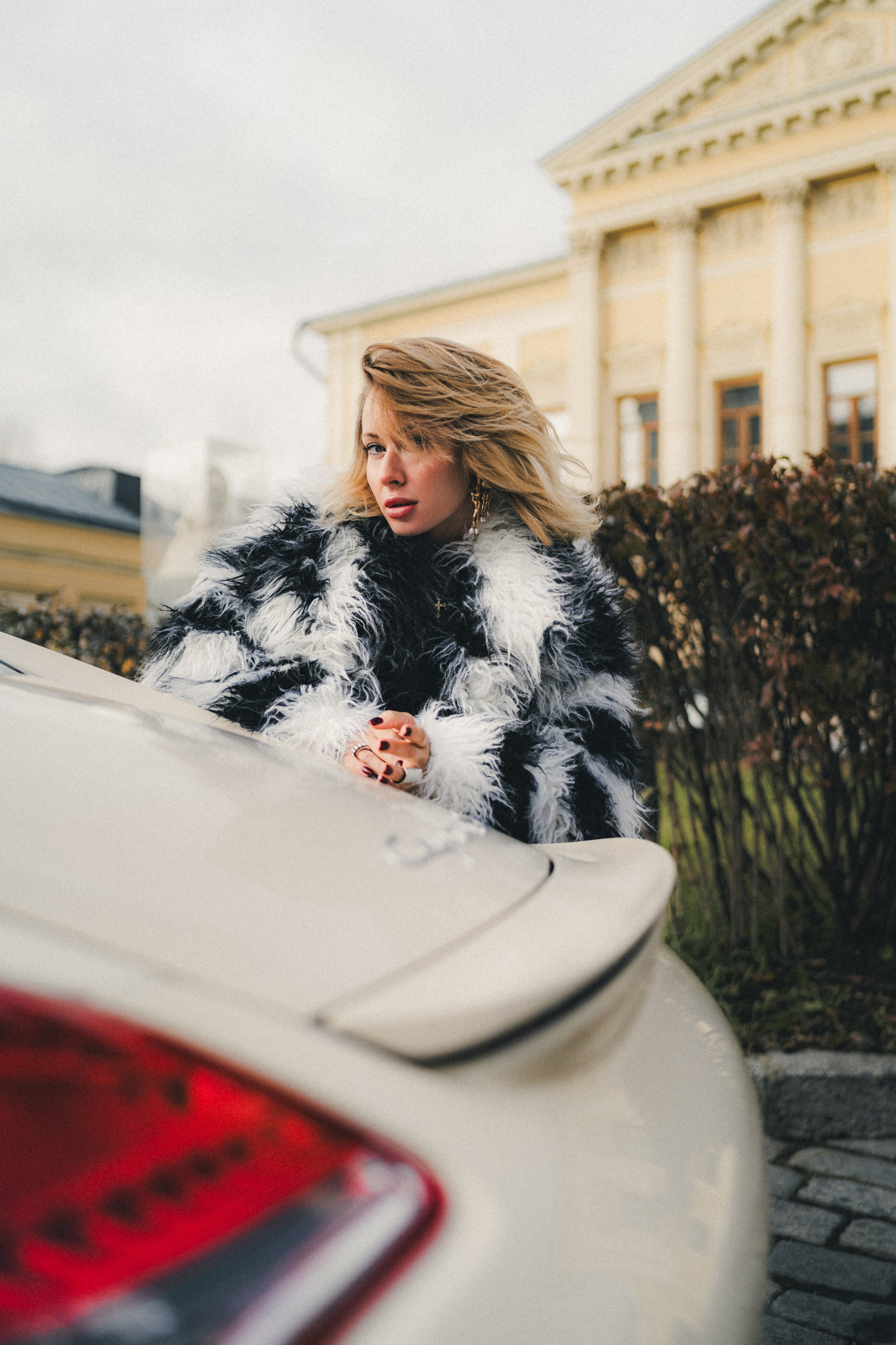 Porsche Cayman S x Anna. Фотограф Илья К. в Москве