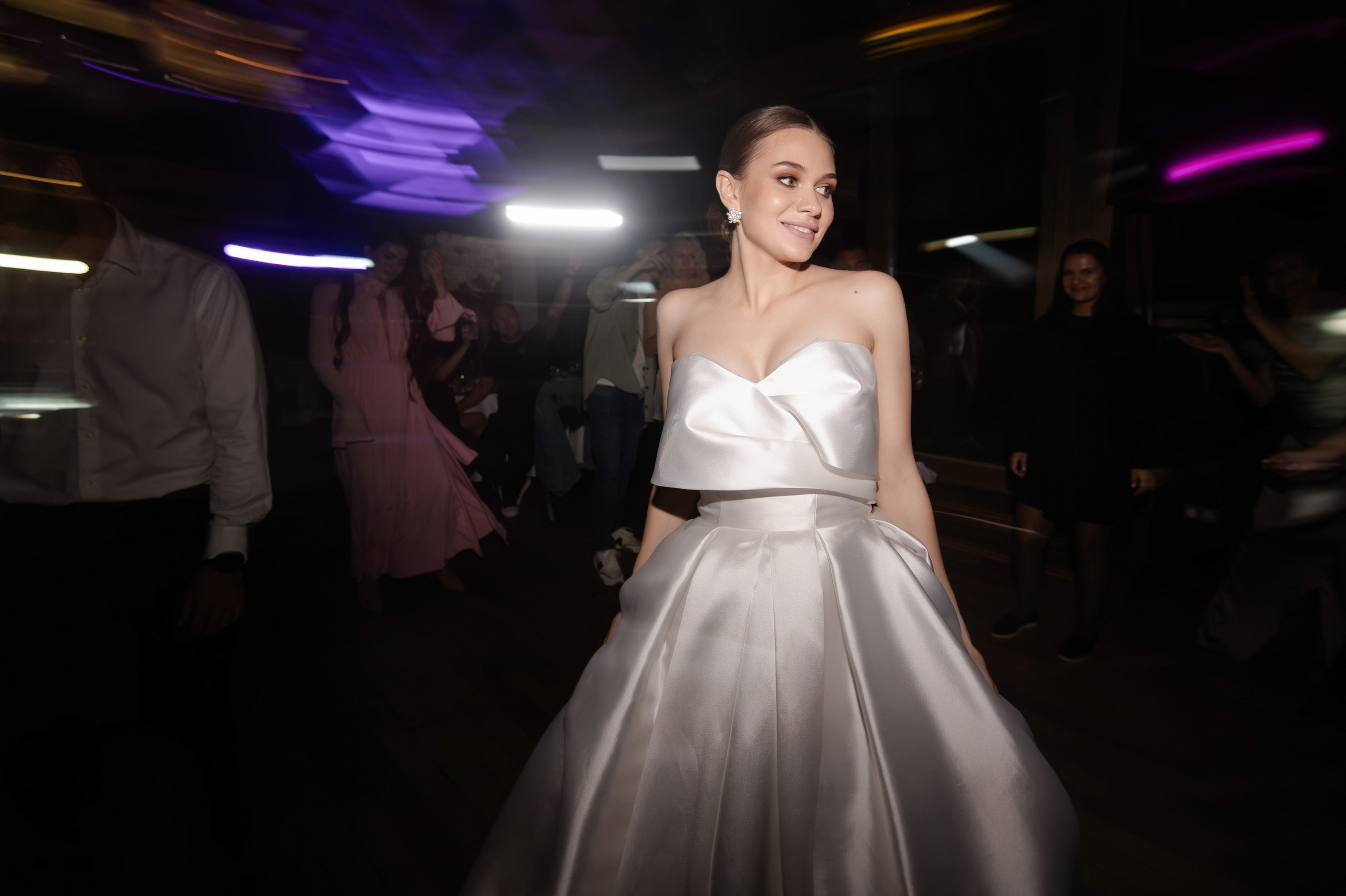 Свадебная фотосессия в Сохо Азов. Свадебный фотограф в Ростове Максимов Максим