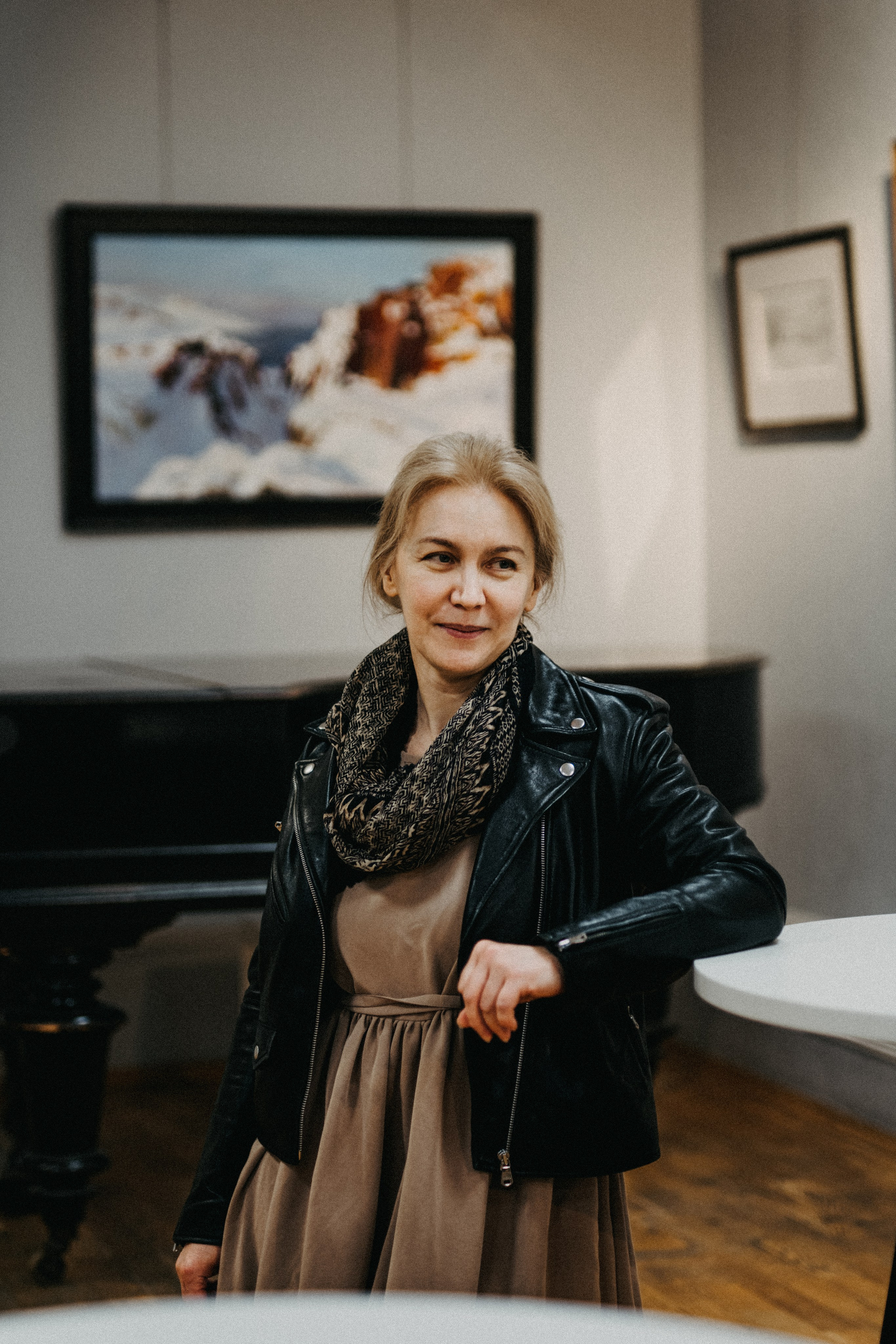 ГРАФИЧЕСКИЙ ВАВИЛОН Геннадия Овчаренко. Reportage, architectural, fine art photographer Lena Melnikova in Moscow