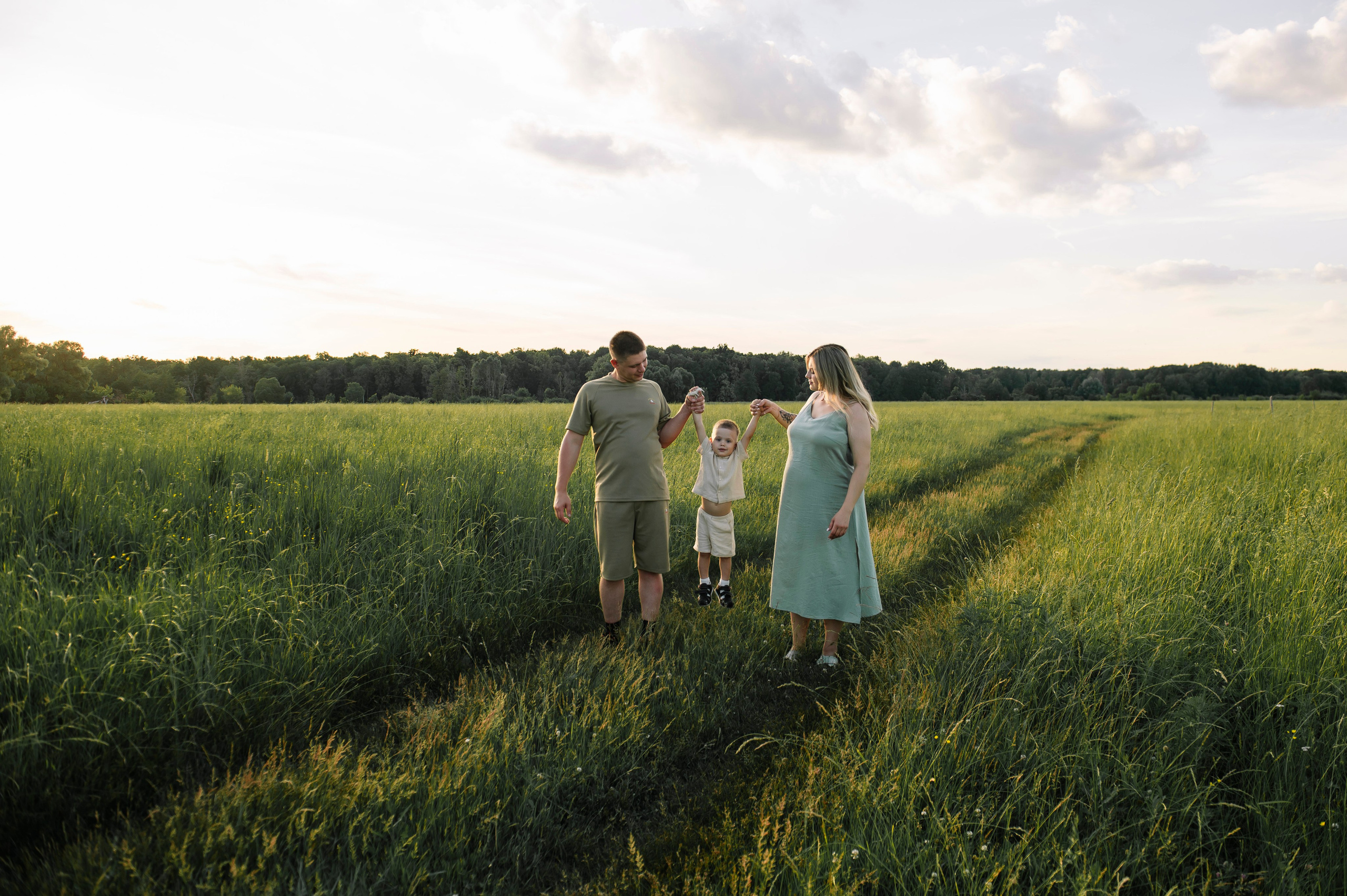 Дима Настя Миша. Фотограф Дарья Семина