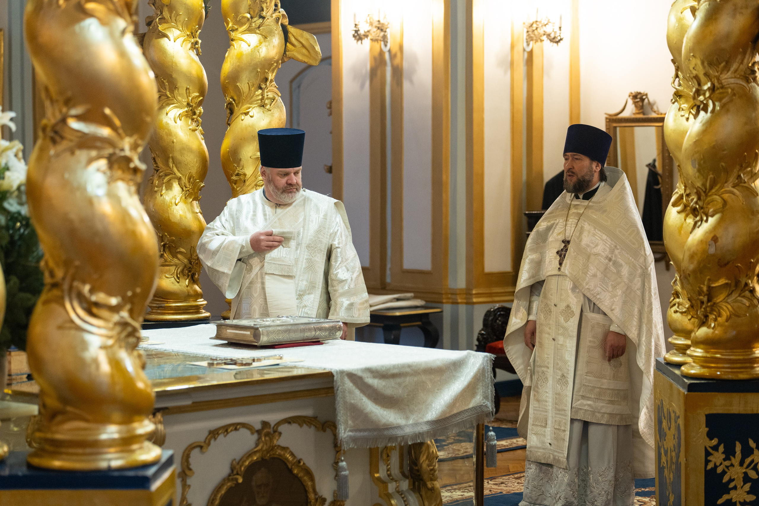 Неделя 32-я по Пятидесятнице, пред Богоявлением. Навечерие Богоявления (Крещенский сочельник). Предпразднство Богоявления. НИКОЛО-БОГОЯВЛЕНСКИЙ МОРСКОЙ СОБОР