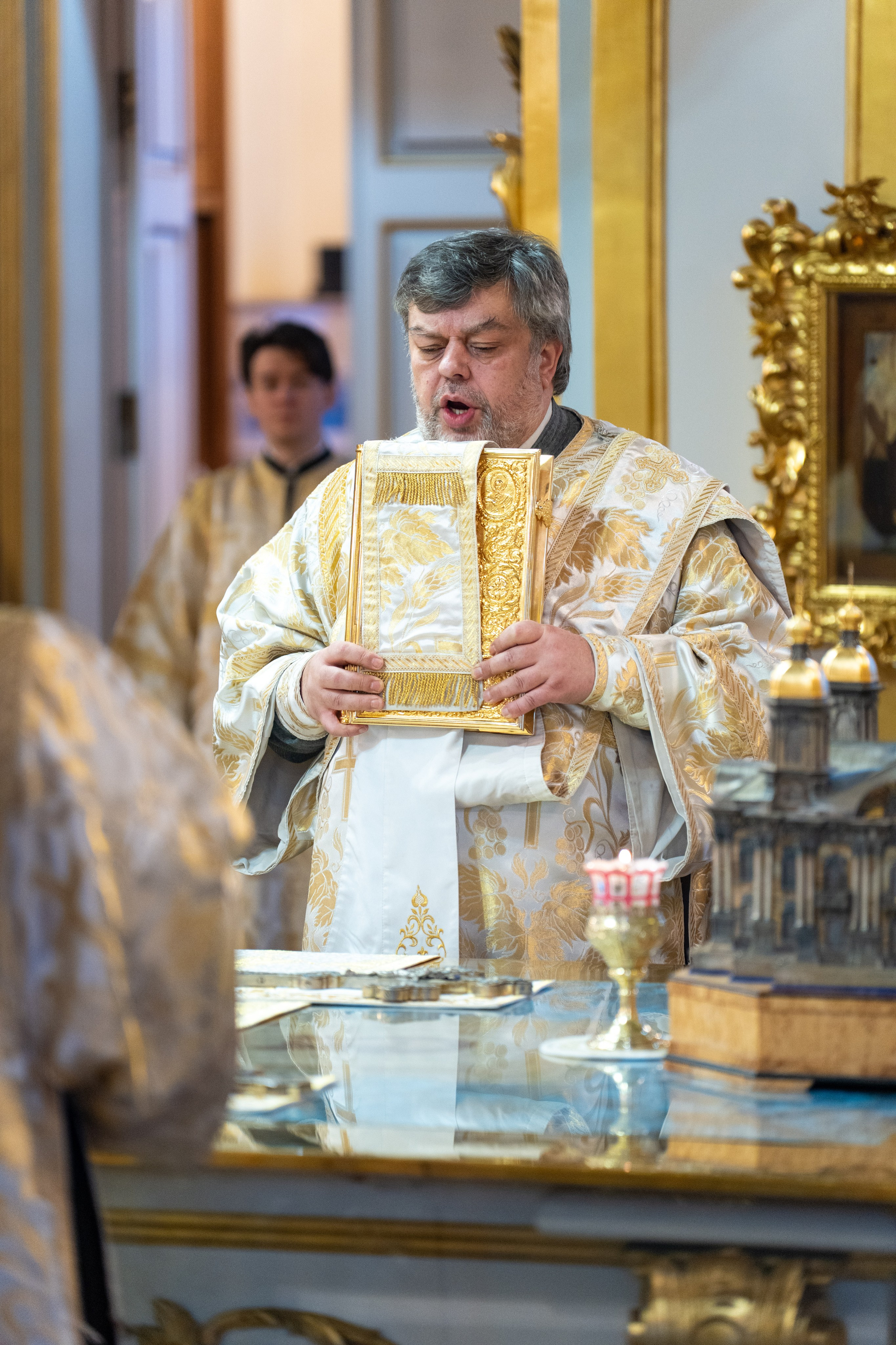 Неделя 31-я по Пятидесятнице, по Рождестве Христовом. Попразднство Рождества Христова. Правв. Иосифа Обручника, Давида царя и Иакова. НИКОЛО-БОГОЯВЛЕНСКИЙ МОРСКОЙ СОБОР