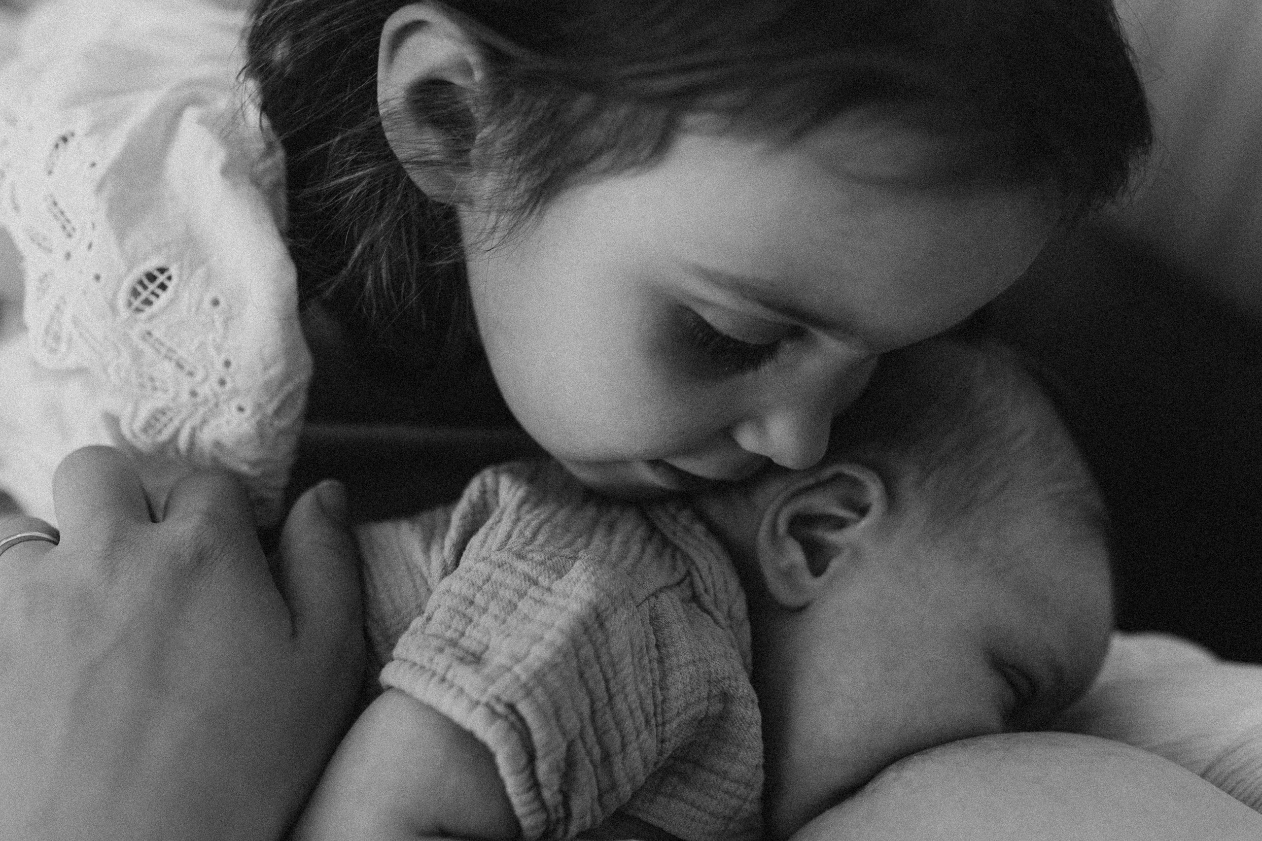 Séance newborn Sasha. Photographe des familles et enfants à Nantes et alentours