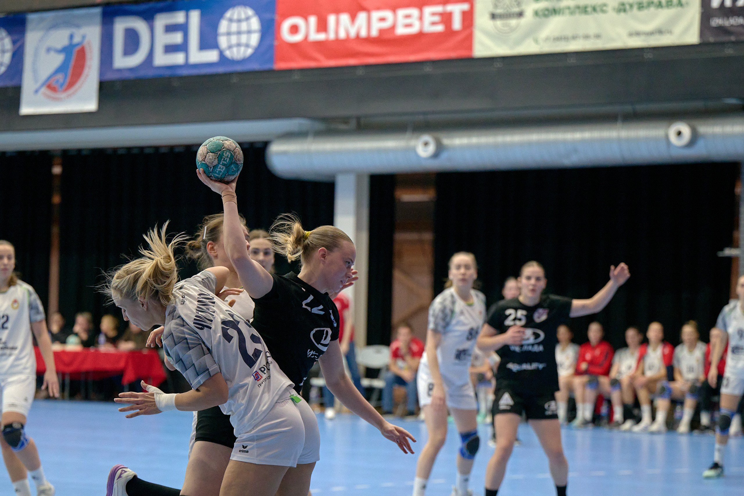 Гандбол. OLIMPBET Суперлига. «Университет» — «ЦСКА». Спортивный репортажный фотограф в Ижевске Сергей Мерзляков