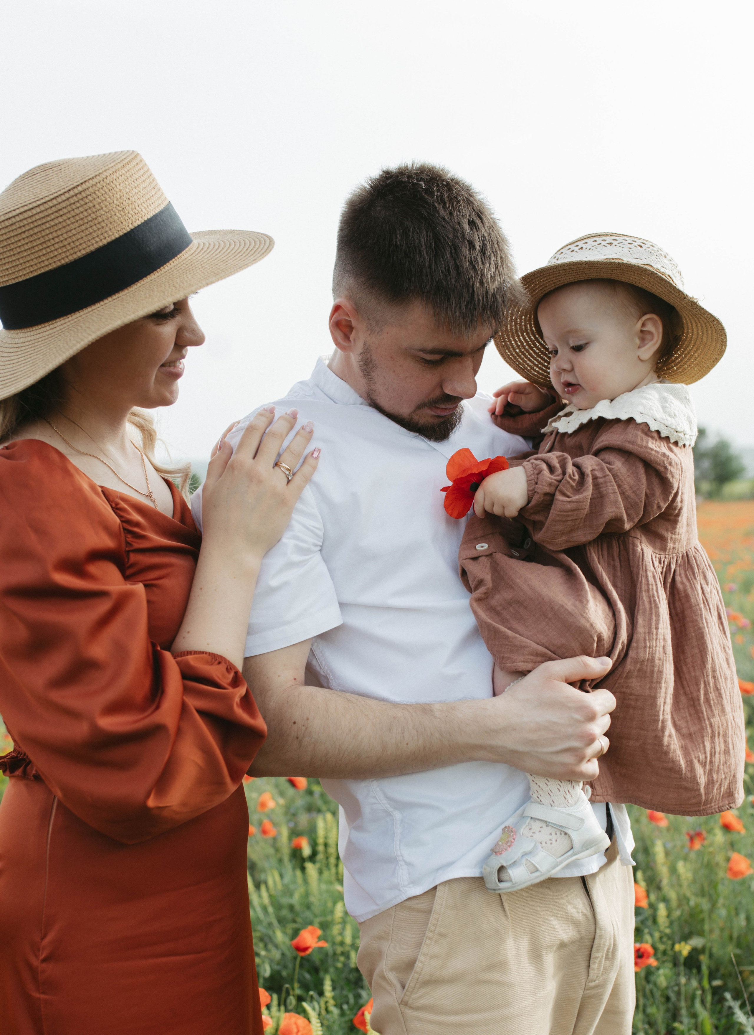 Годик на природе. Фотограф новорожденных и семей с детьми Севастополь