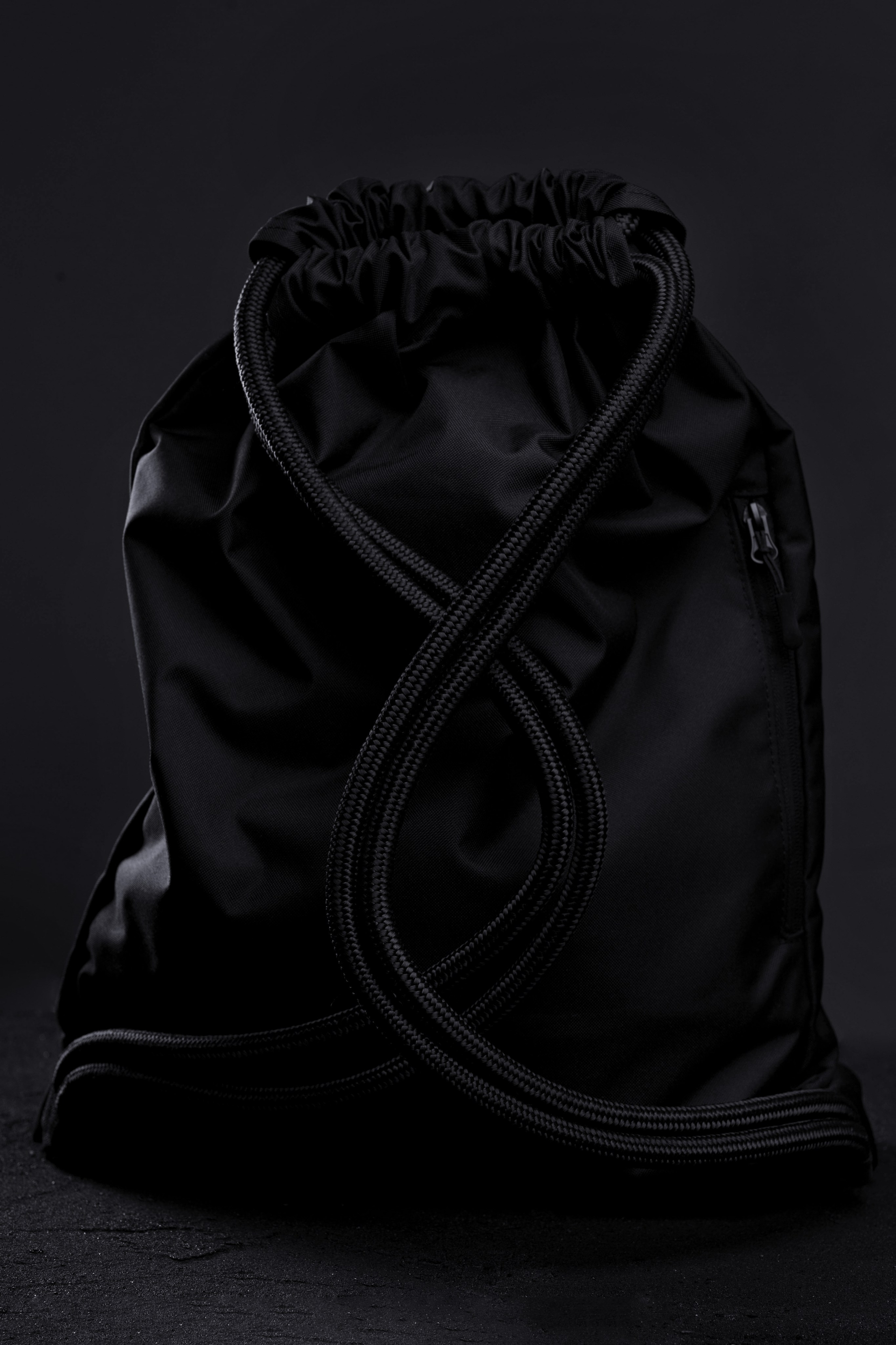 Предметная съемка рюкзаков от Эдгара. Свадебный, предметный и портретный фотограф в Волгограде