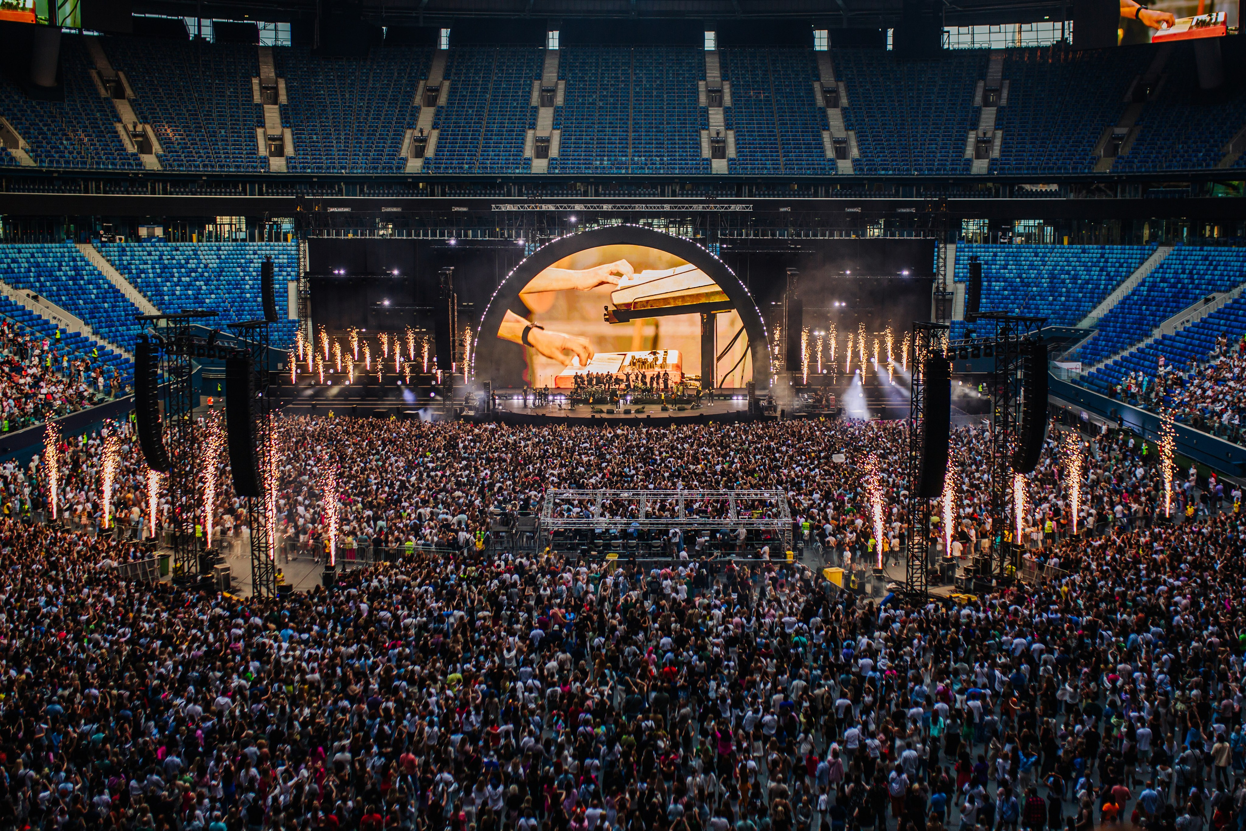 ЛЕОНИД АГУТИН / САНКТ-ПЕТЕРБУРГ / 2024. OOPS