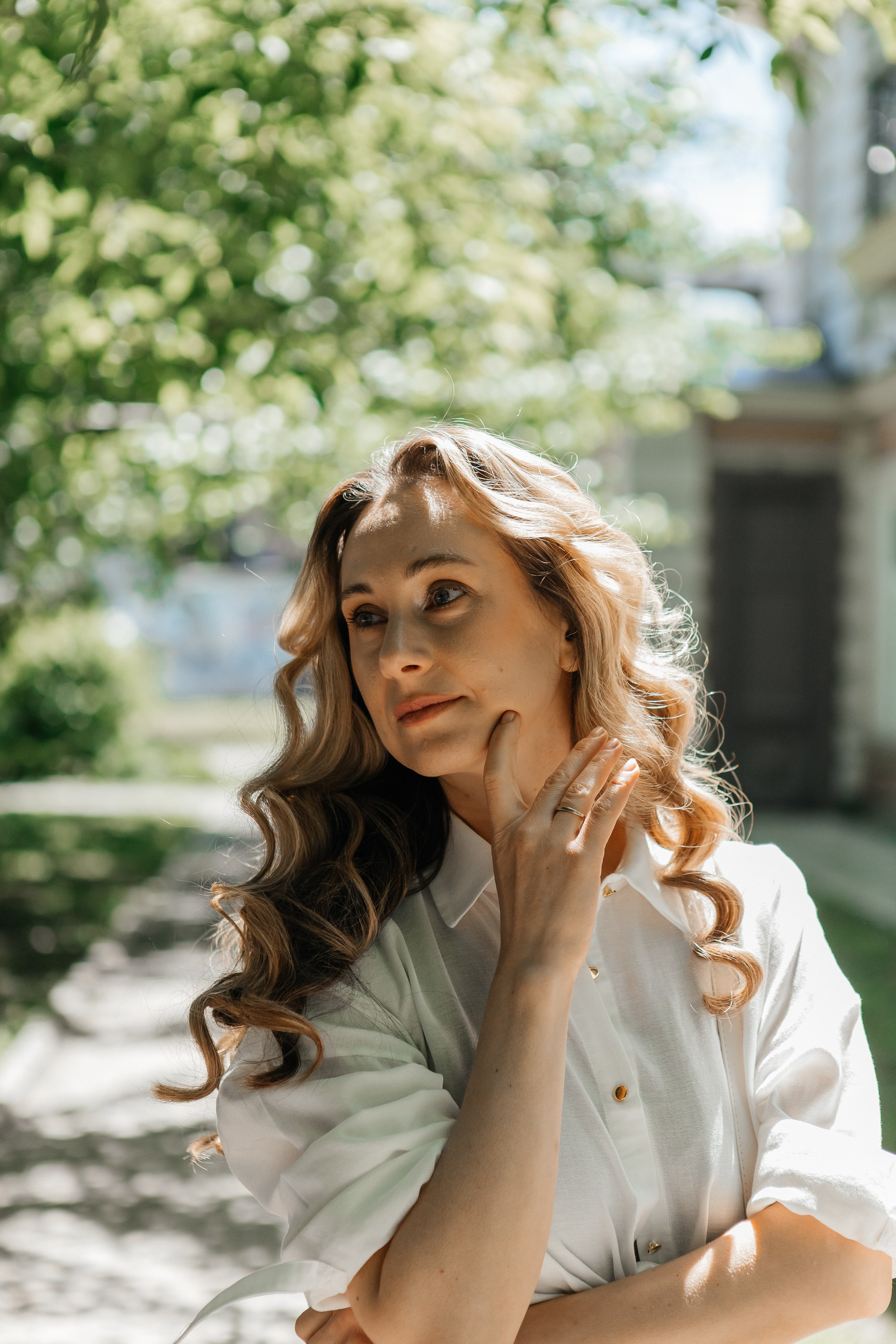 фотосессия на улице, фотопрогулка, фото прогулка, Иркутск, женская фотосессия, женский фотограф, фотопрогулка для девушки, уличная фотосессия, стрит фото, стрит фотосессия, фотография девушки на прогулке