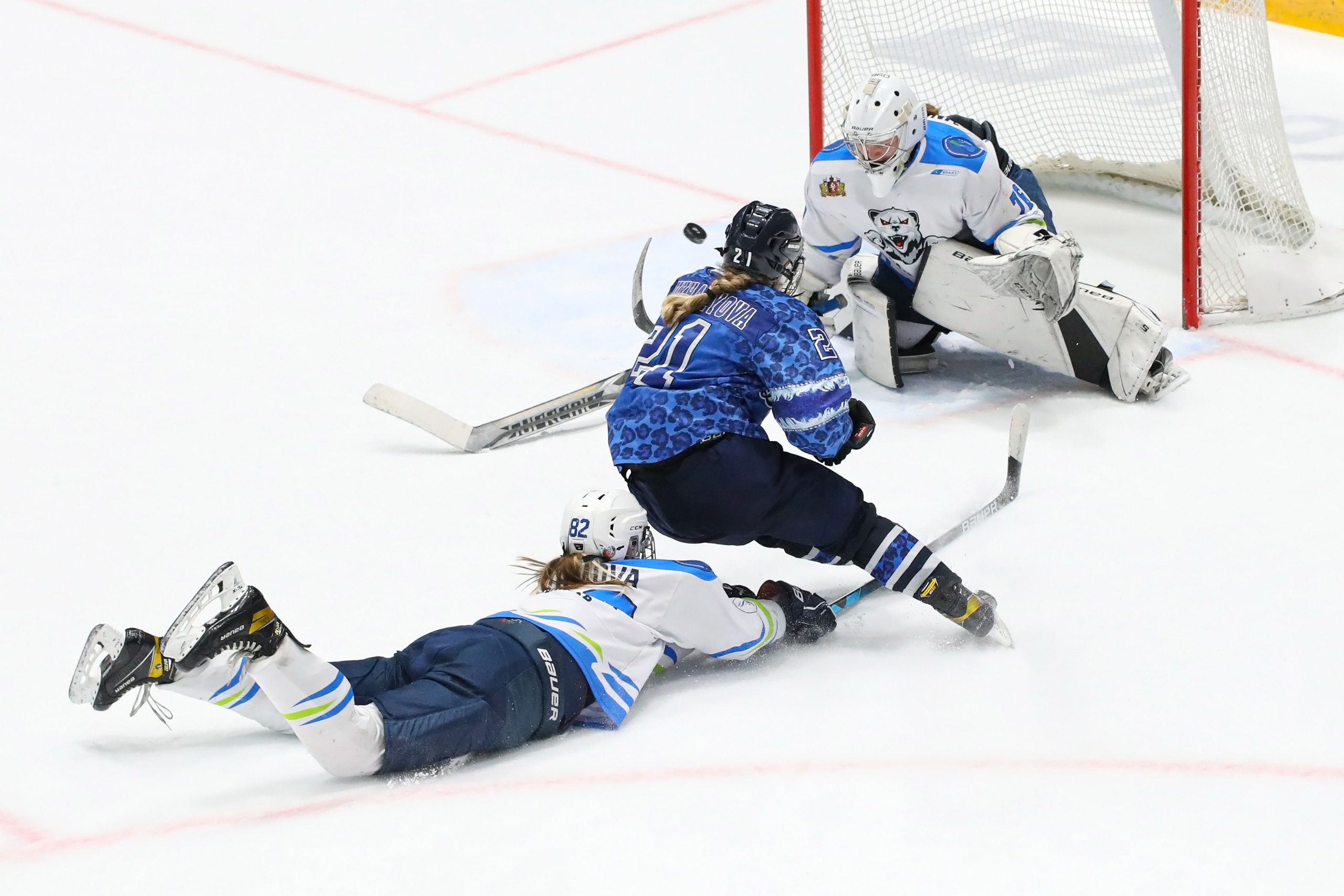 Хоккей (лёд, газон, индор). Спортивный фотограф в Санкт-Петербурге Наталья Ксенофонтова
