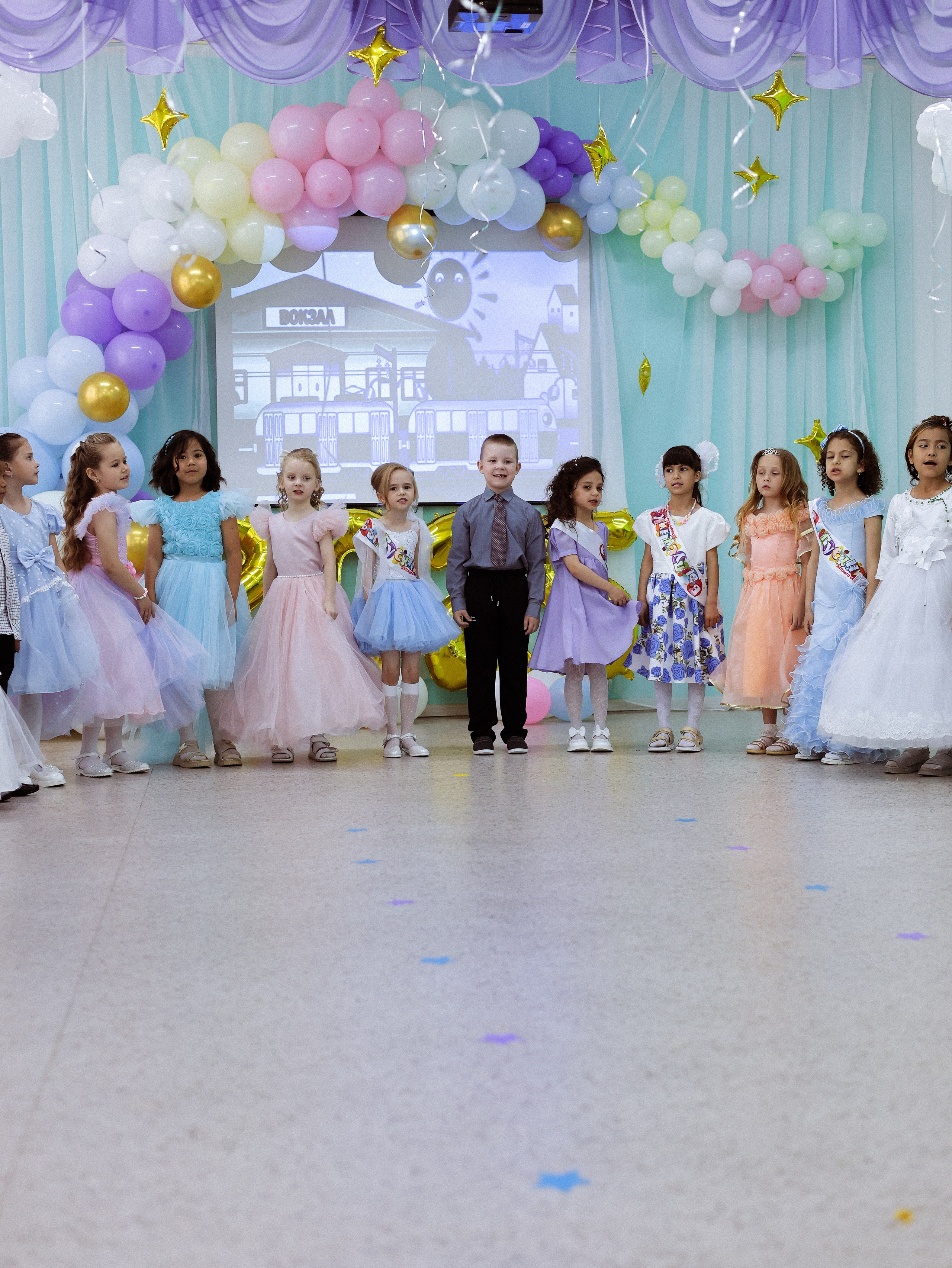 Выпускной в саду. Мания, портретный фотограф в городе Оренбург