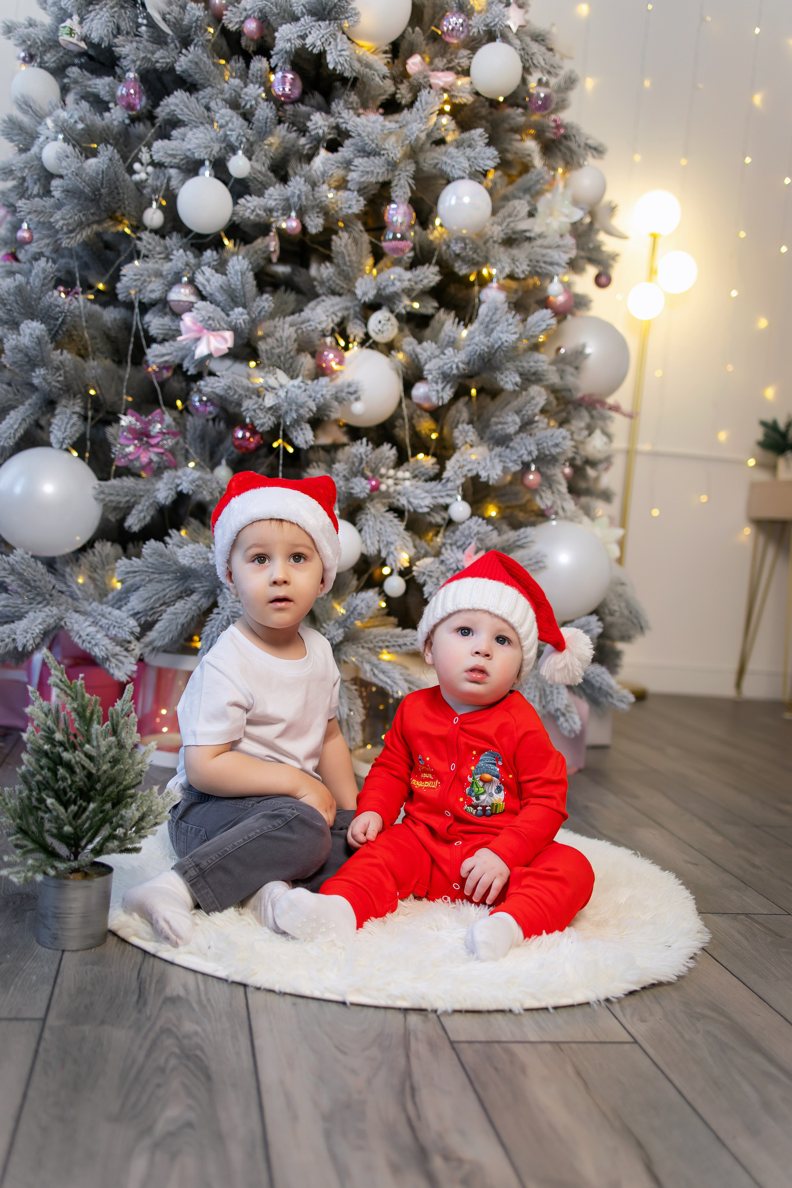 Ваши фотографии. Интерьерная фотостудия Background в Омске