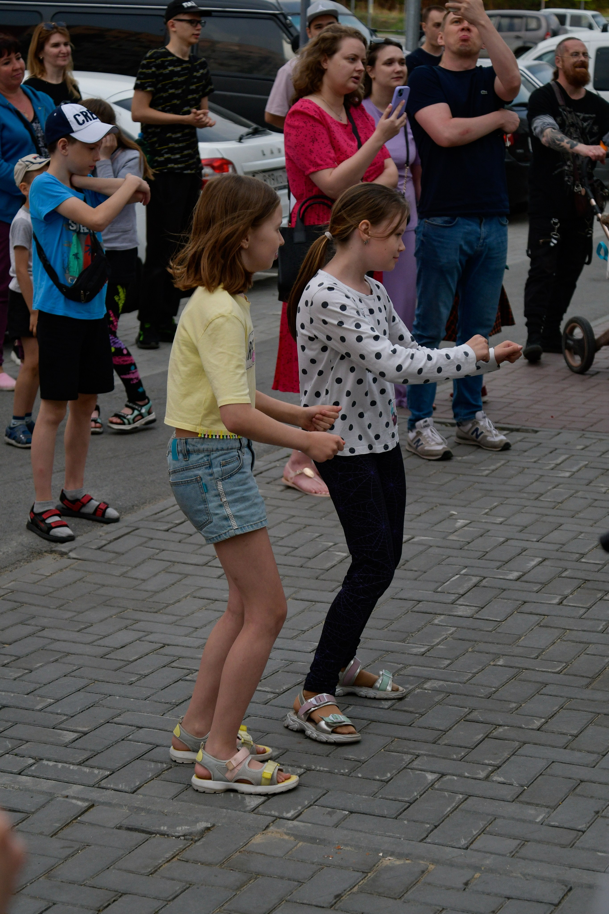 Концерт школы барабанов в соседском центре. Фотографы в Тюмени Андрей и Лидия Войвод