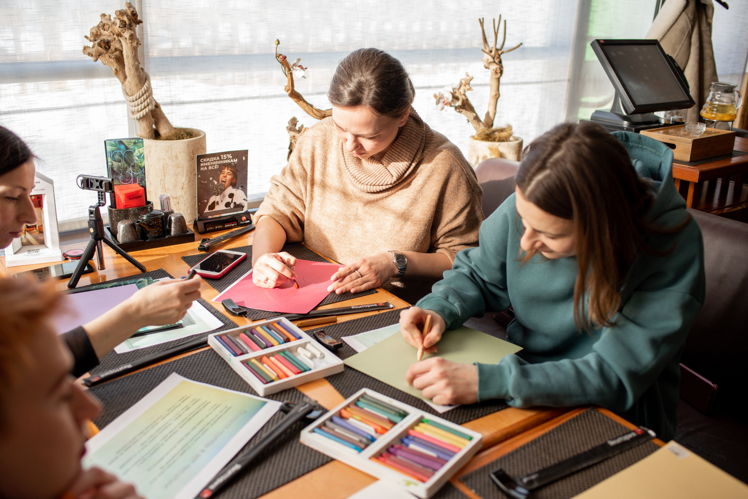 Арт-терапия. Бренд контент фотограф Виктория Мурга, Москва и Зеленоград