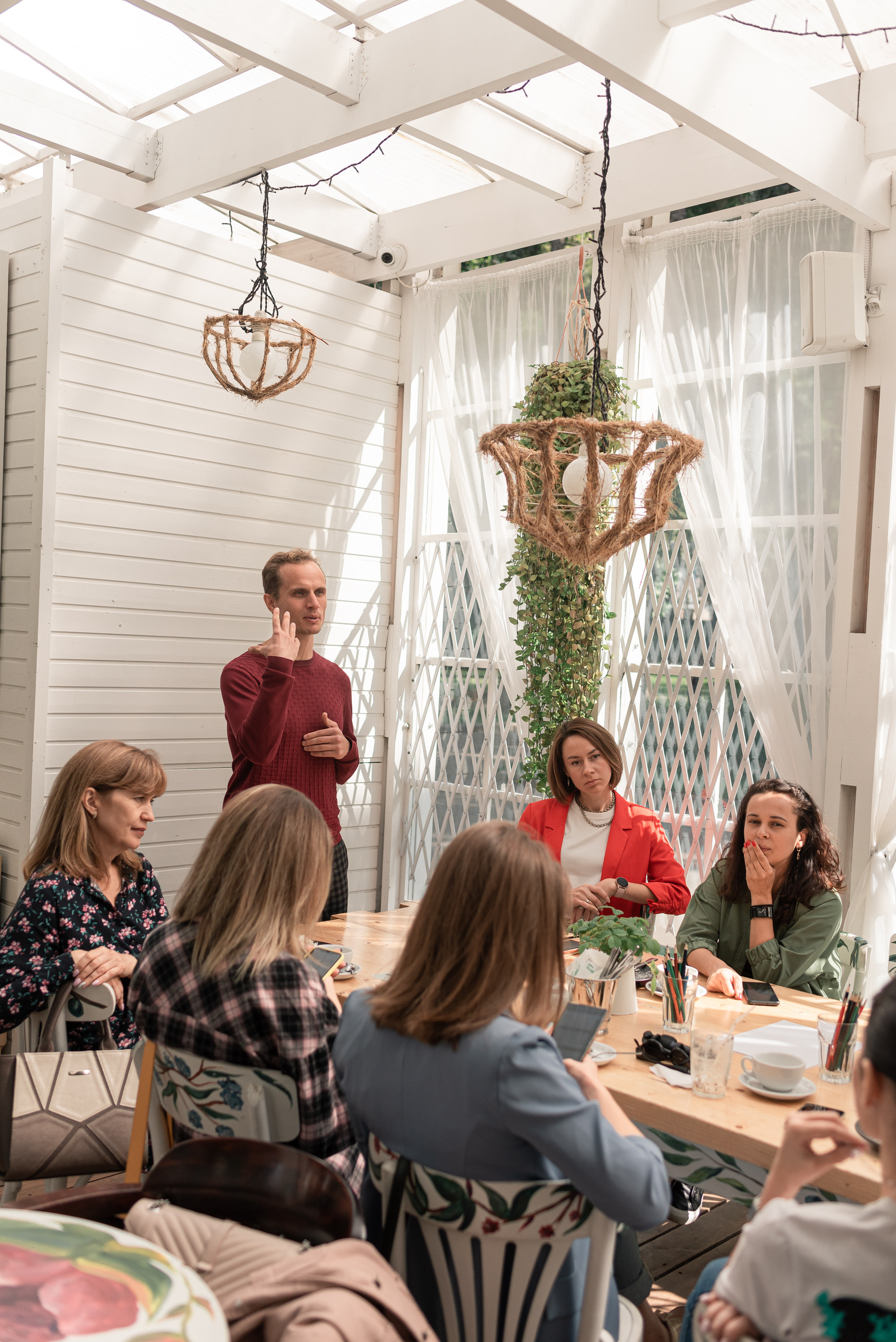 Встречи в atmosmeet. Бренд контент фотограф Виктория Мурга, Москва и Зеленоград