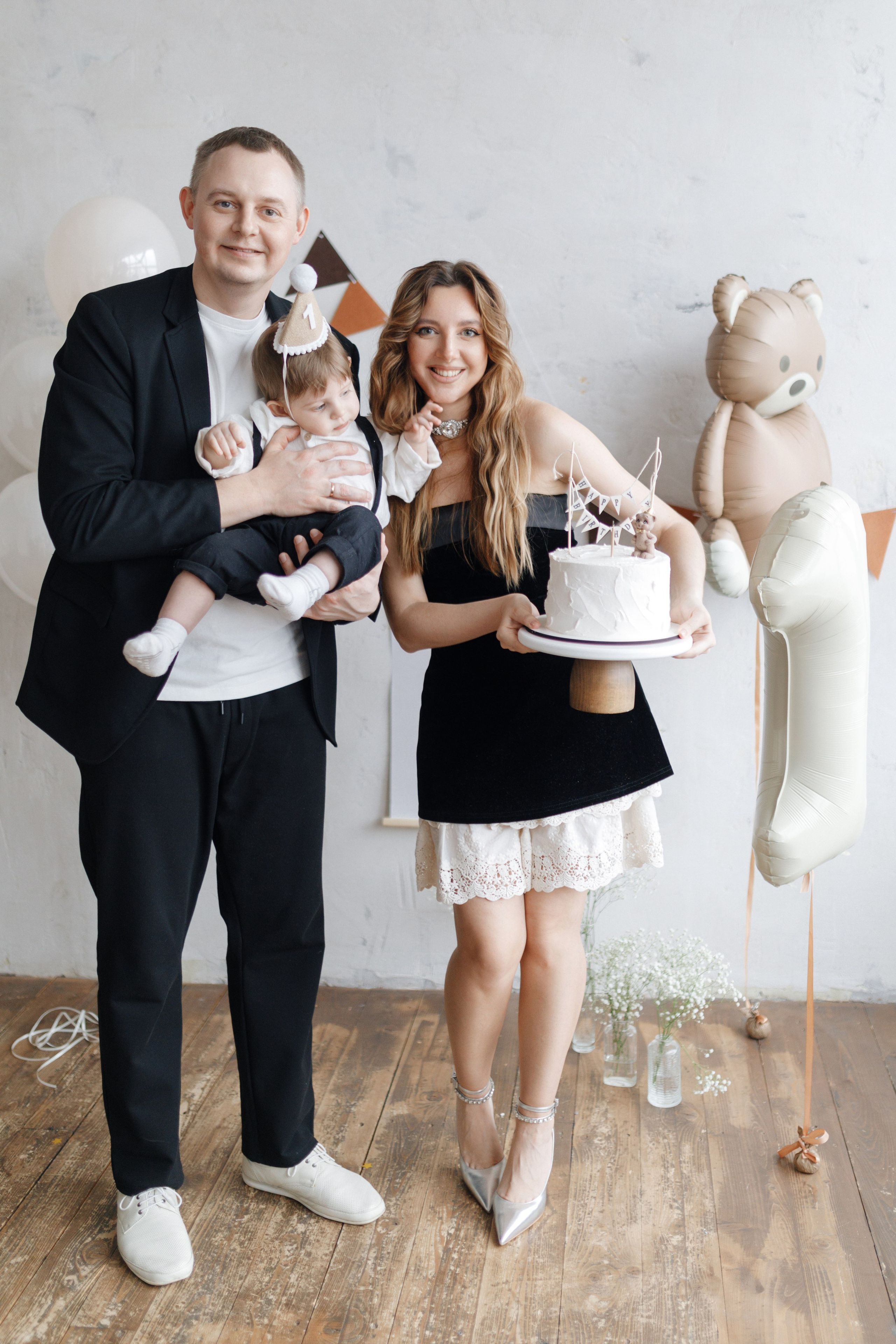 Арсению Годик. Главная