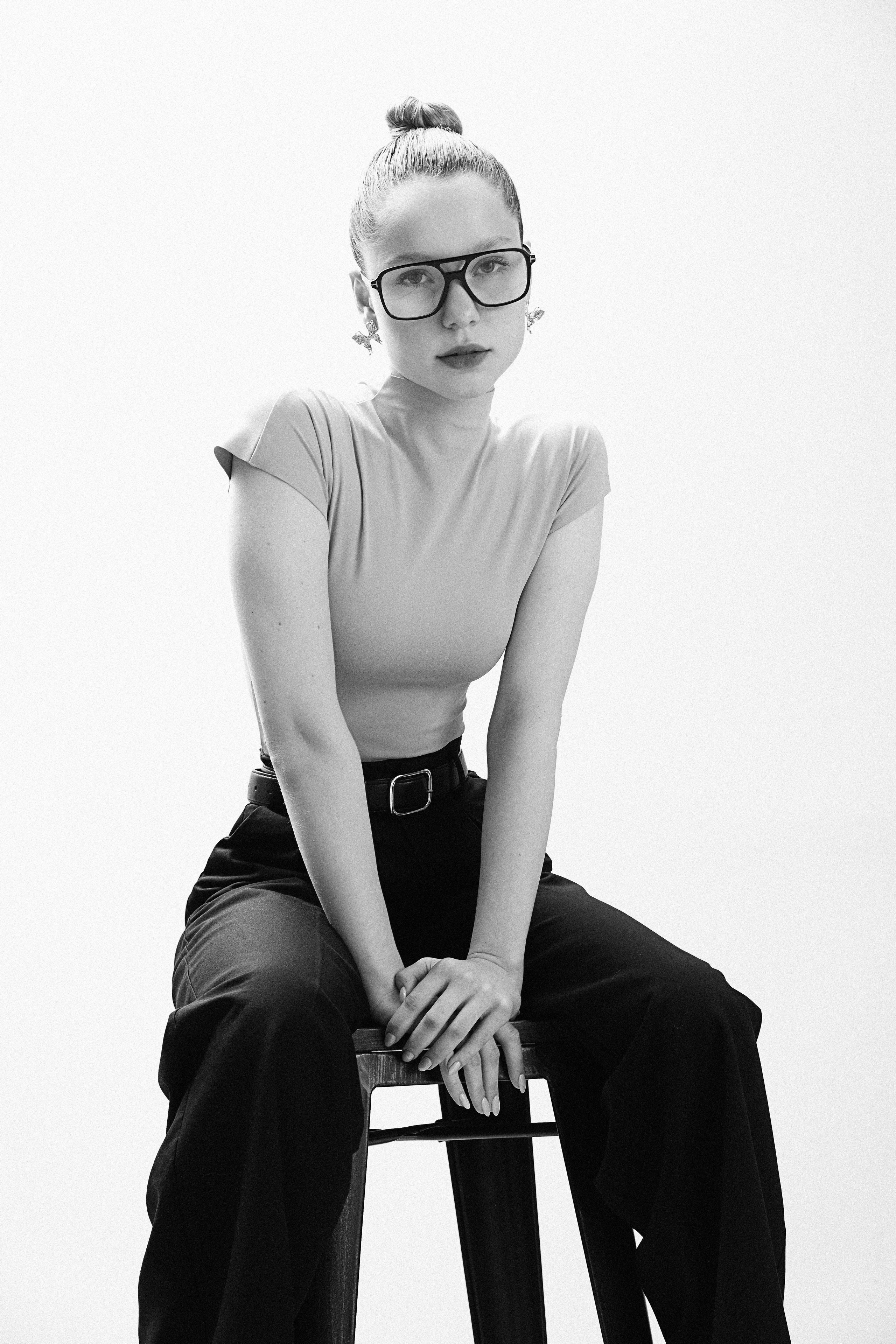 Игра света и цвета в модельных тестах. Фотограф и видеограф в Омск/Москва Сащенко Лера