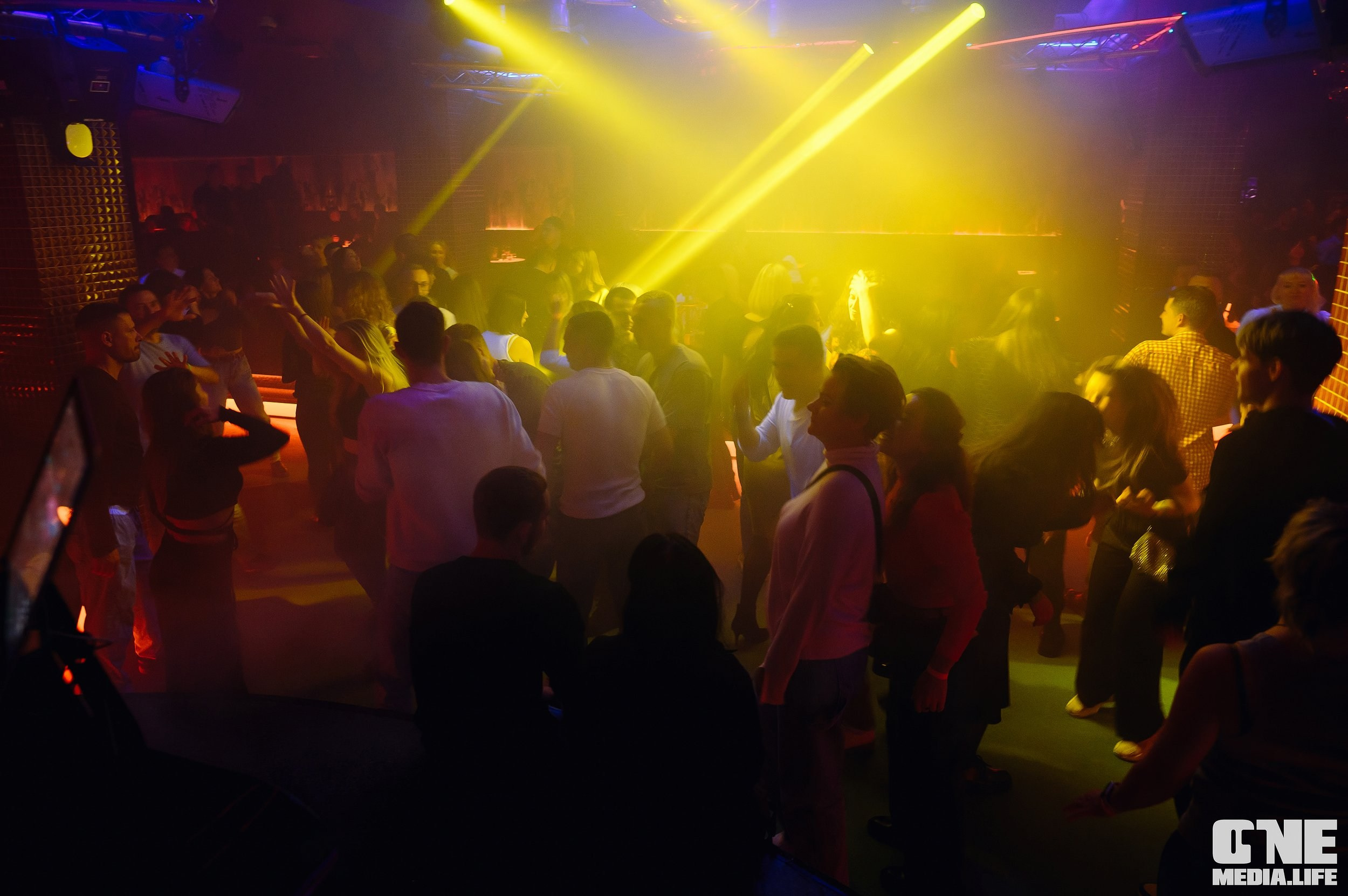 Фоторепортаж из Развлекательного комплекса Планета. One Media Life: фоторепортажи, фотоотчеты с мероприятий и заведений