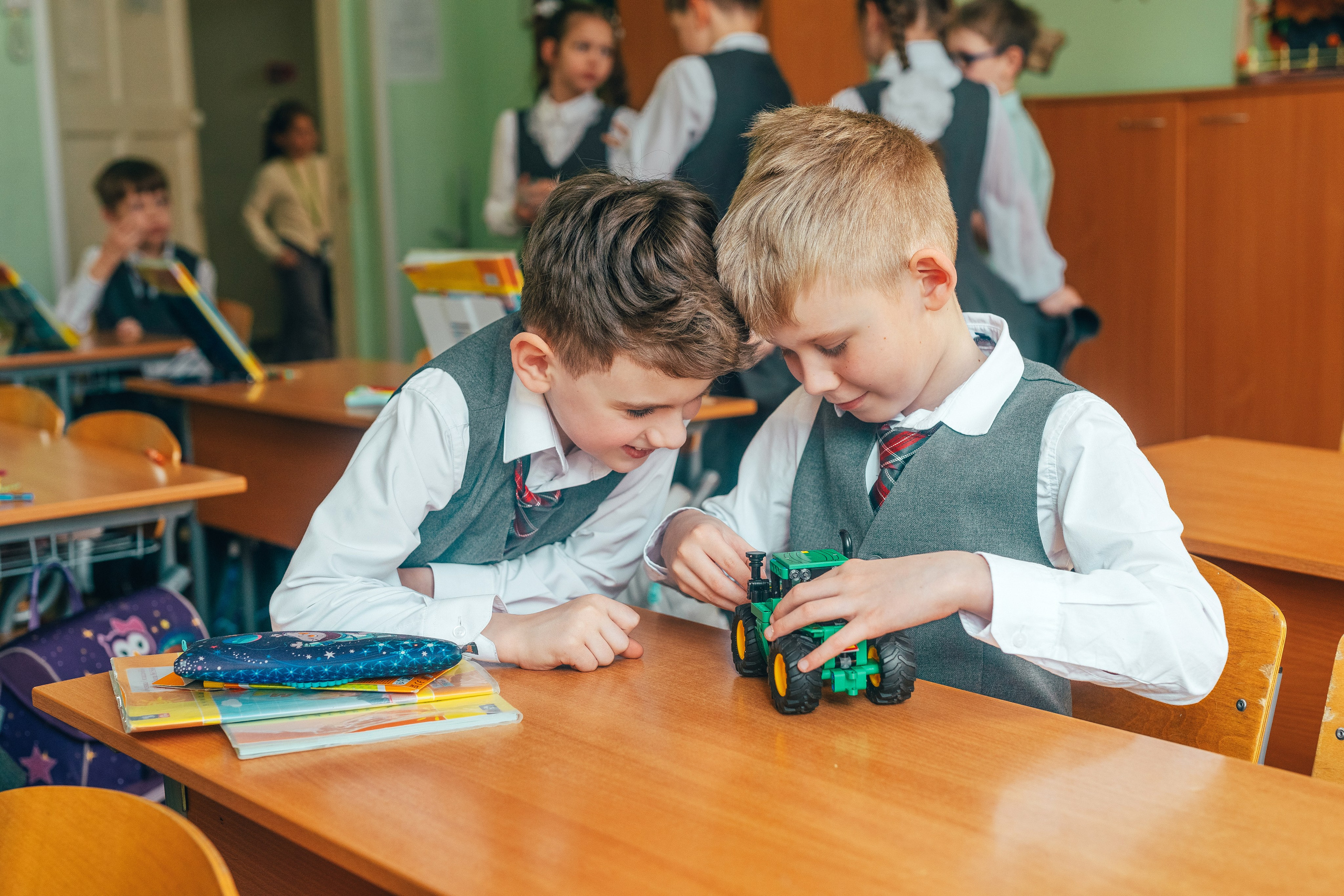 1 класс. Школьные альбомы и альбомы для детского сада. Юлия Осипова. Москва