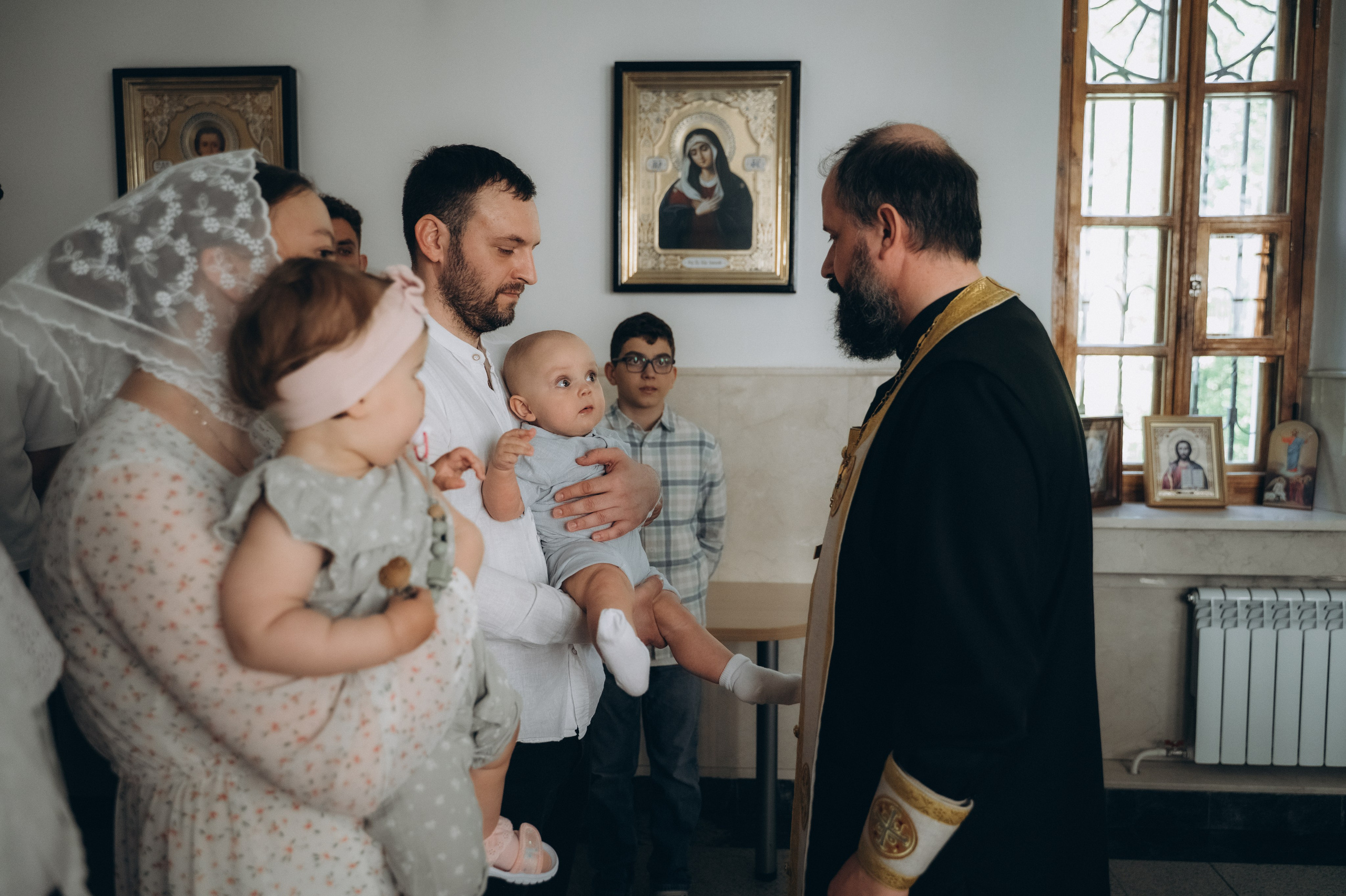 Крещение Мии и Льва. Семейный фотограф в Минске Дарья Дреко