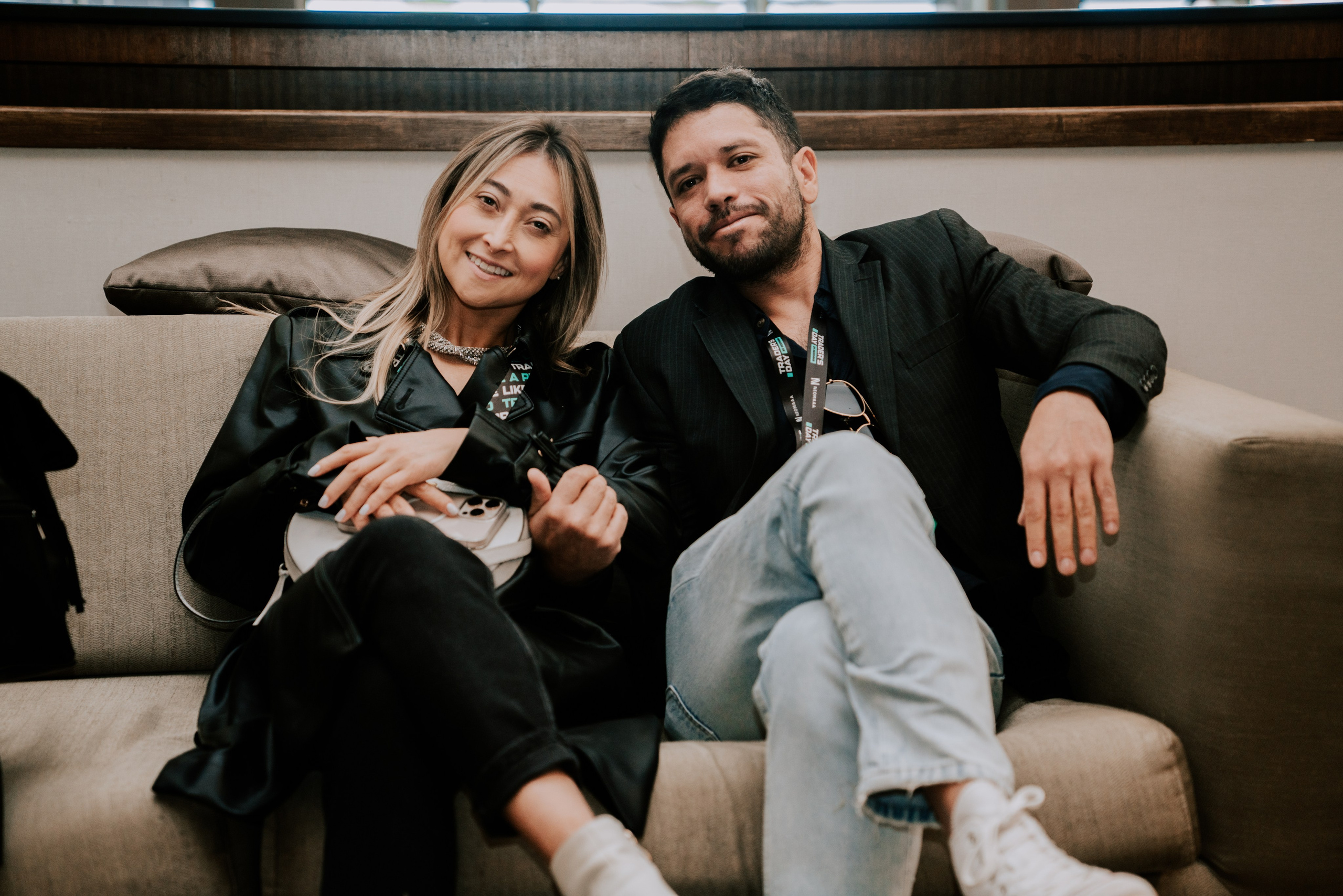 TRADERS DAY By NeomAAA Bogota. NeomAAA Funds Gallery