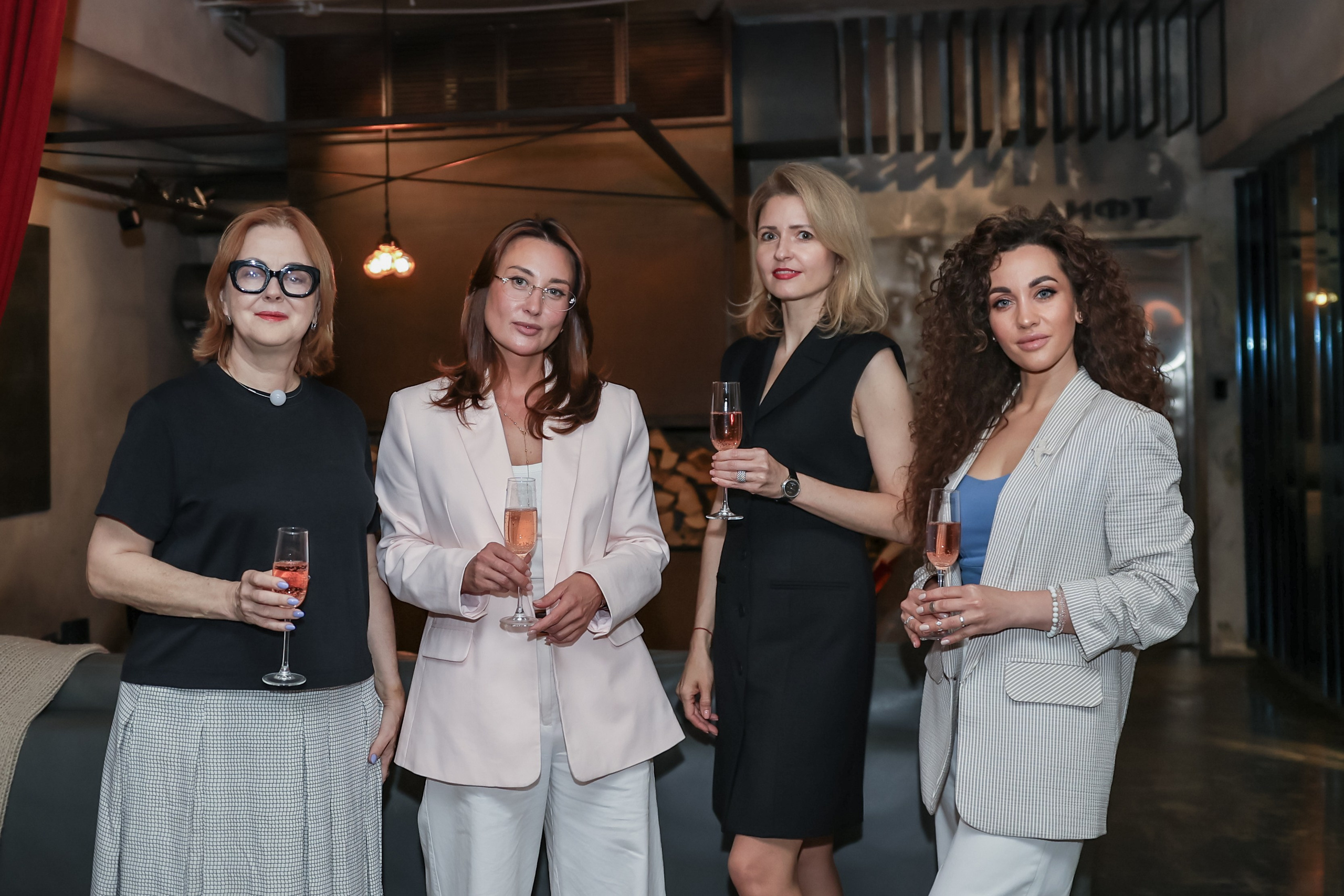 Репортаж с интерактивной встречи в MYS Boutique Hotel 5* (07.07.2026). Репортажный фотограф в Москве Екатерина Ремезова