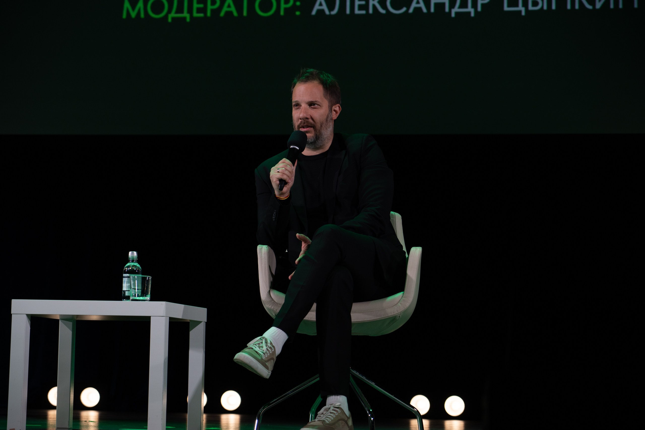 Спектакль и Цыпкин ВШЭ. Мари — фотограф и видеограф из Москвы