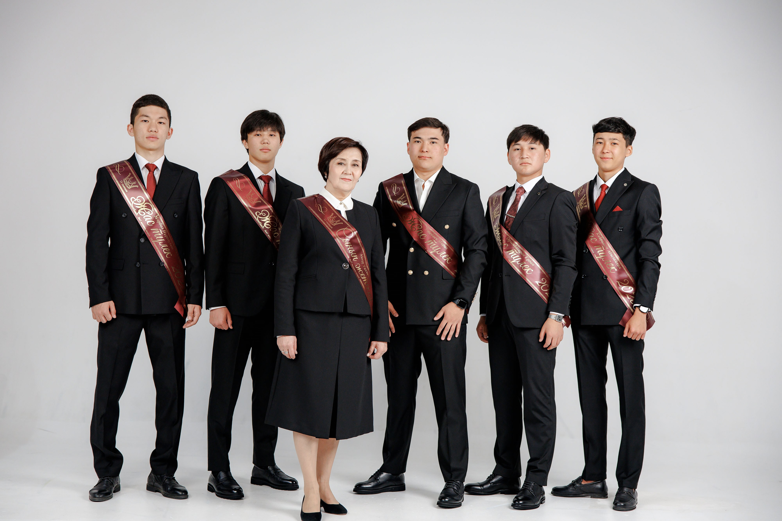 ШКОЛЬНАЯ ФОТОСЕССИЯ. ФОТОСТУДИЯ GALLERY