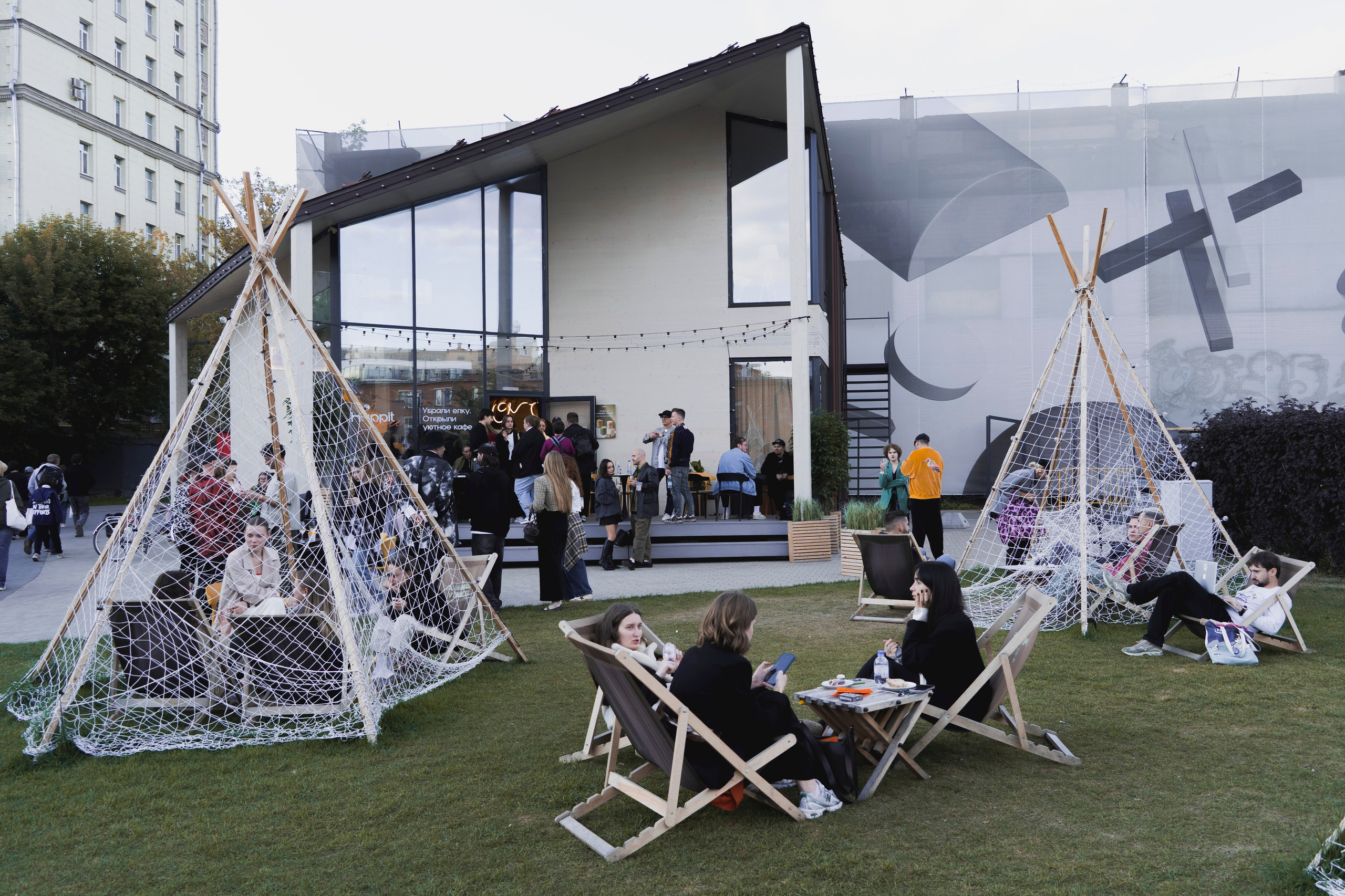 Фестиваль креативных индустрий G8'25. Репортажная и портретная фотосъёмка