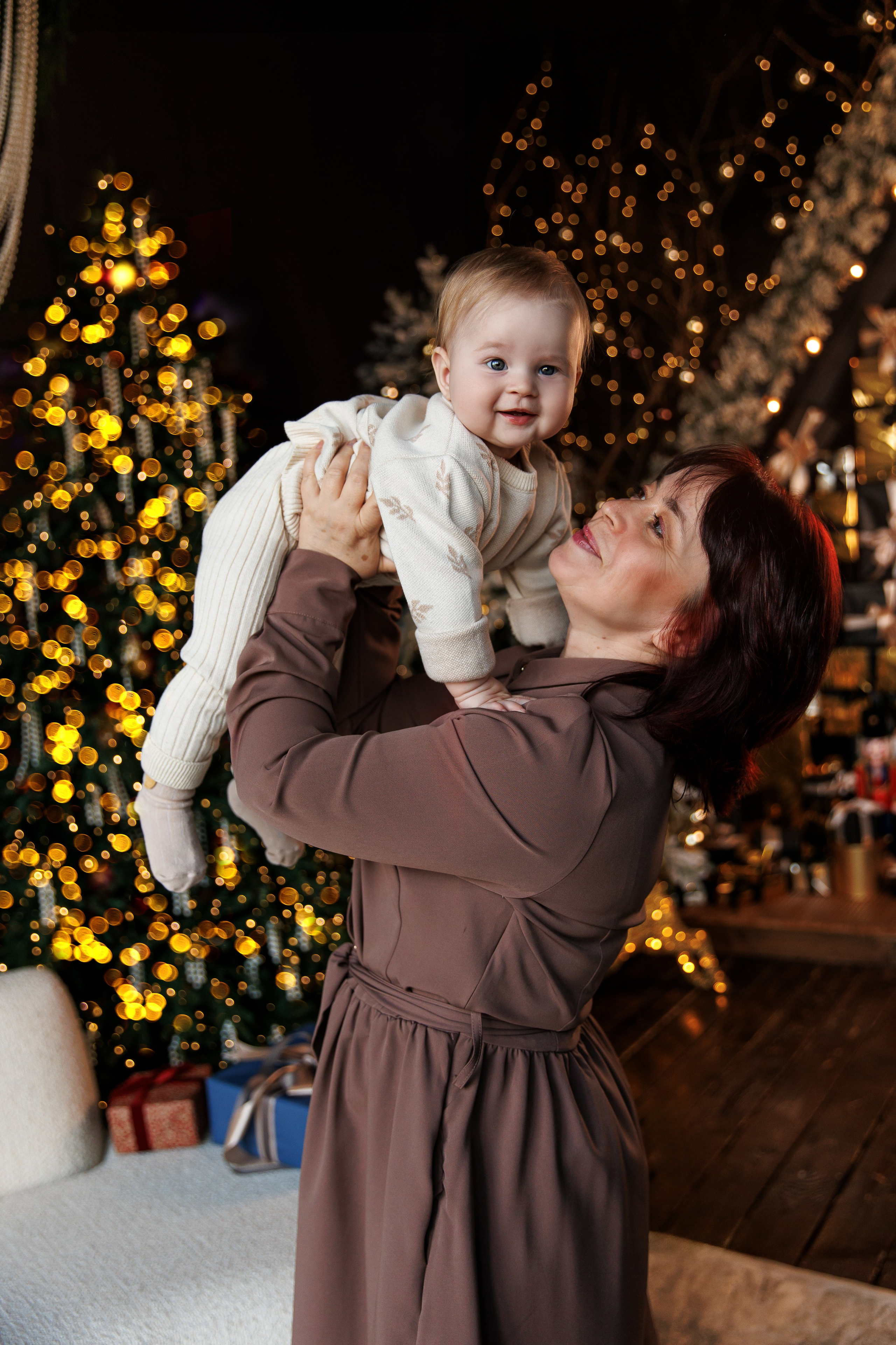 Новогодняя