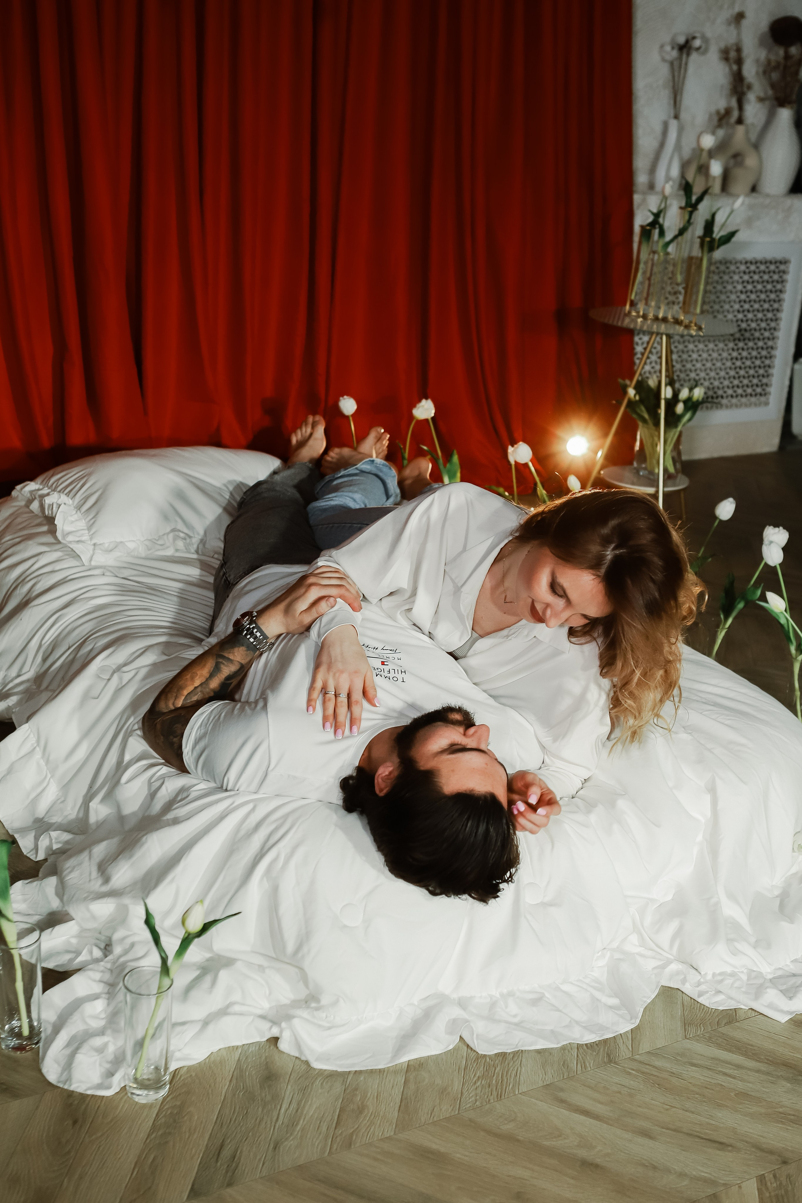 Лав стори Классика+огонь. Свадебный фотограф Евгения Фролова г. Каменск-Шахтинский, Донецк, Ростов