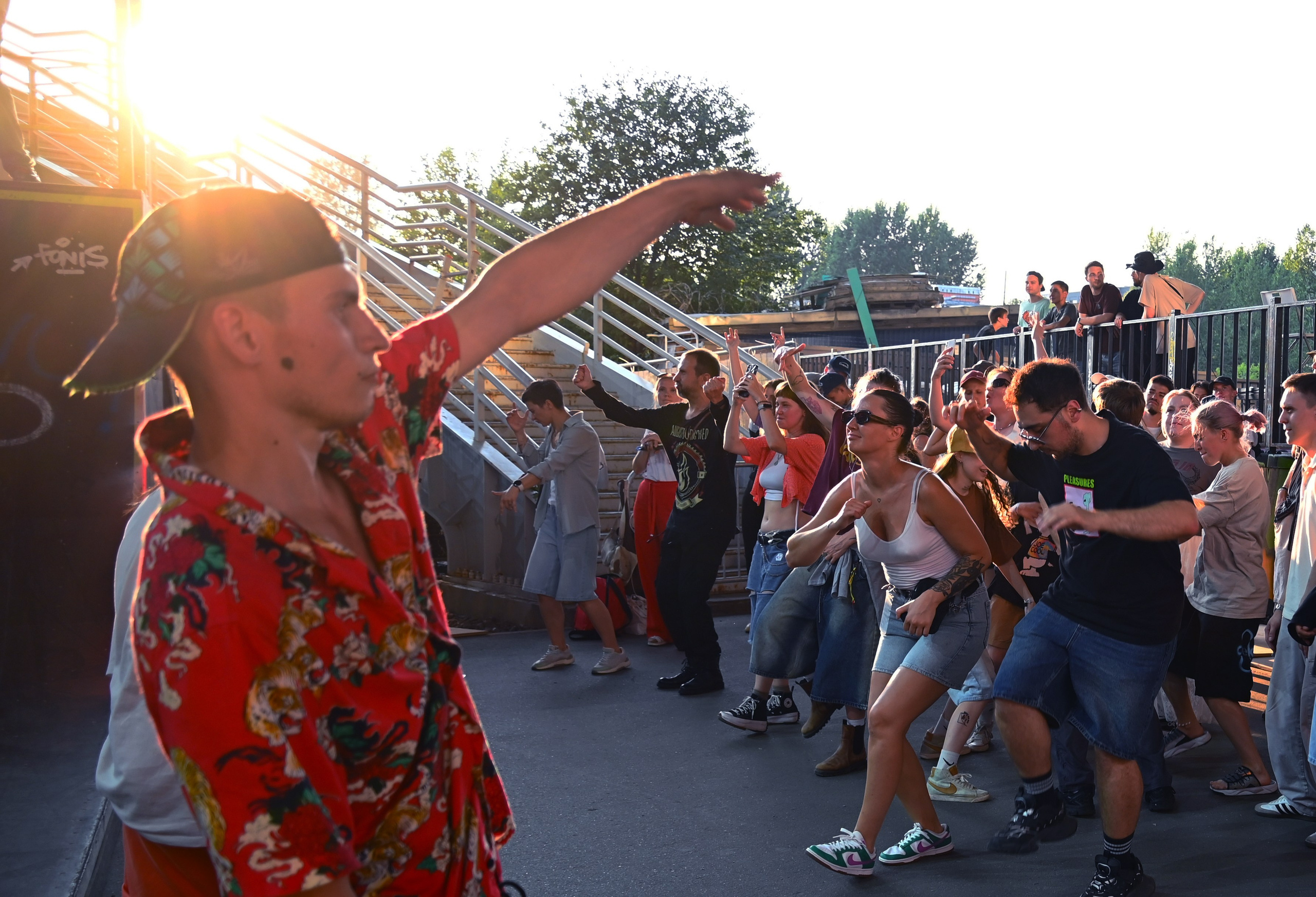 ART | FASHION | PODIUMS |SHOW