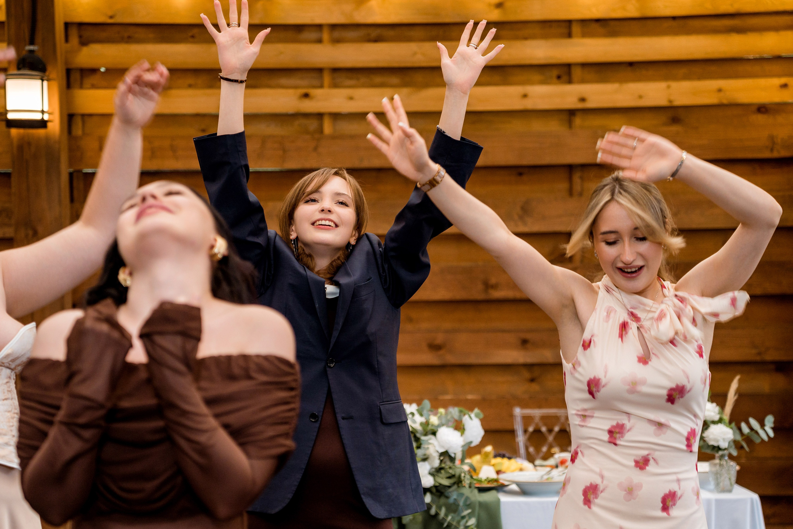 Иван и Дарья. Свадебный банкет, Теплица парк. Фотограф и видеограф в Москве и Московской области Мария Вишня