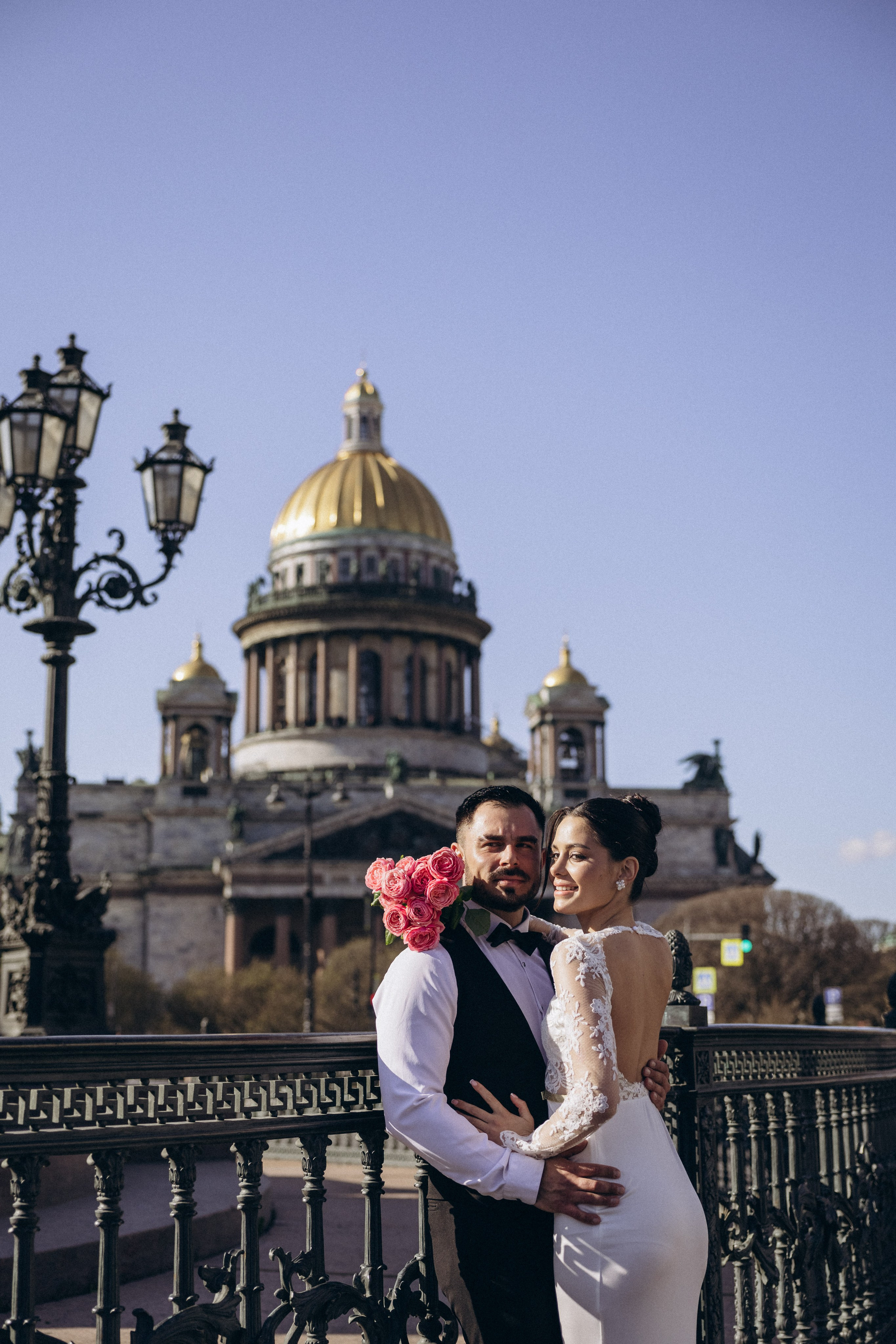 Свадебная прогулка на Исаакиевском соборе. Семейный фотограф в Санкт-Петербурге Екатерина Васильева