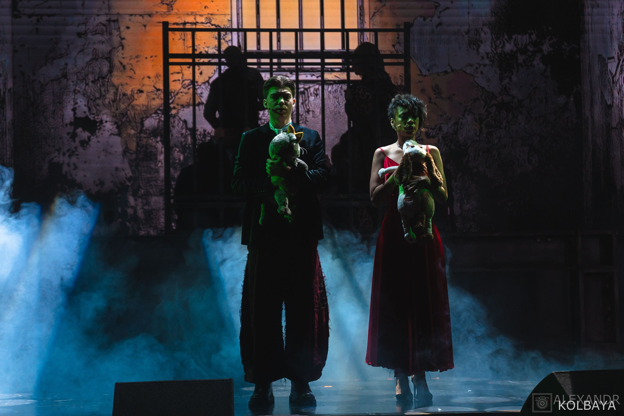 Фотографии со спектакля «Однажды в городе N». Концертный и театральный репортажный фотограф в Москве Александр Колбая