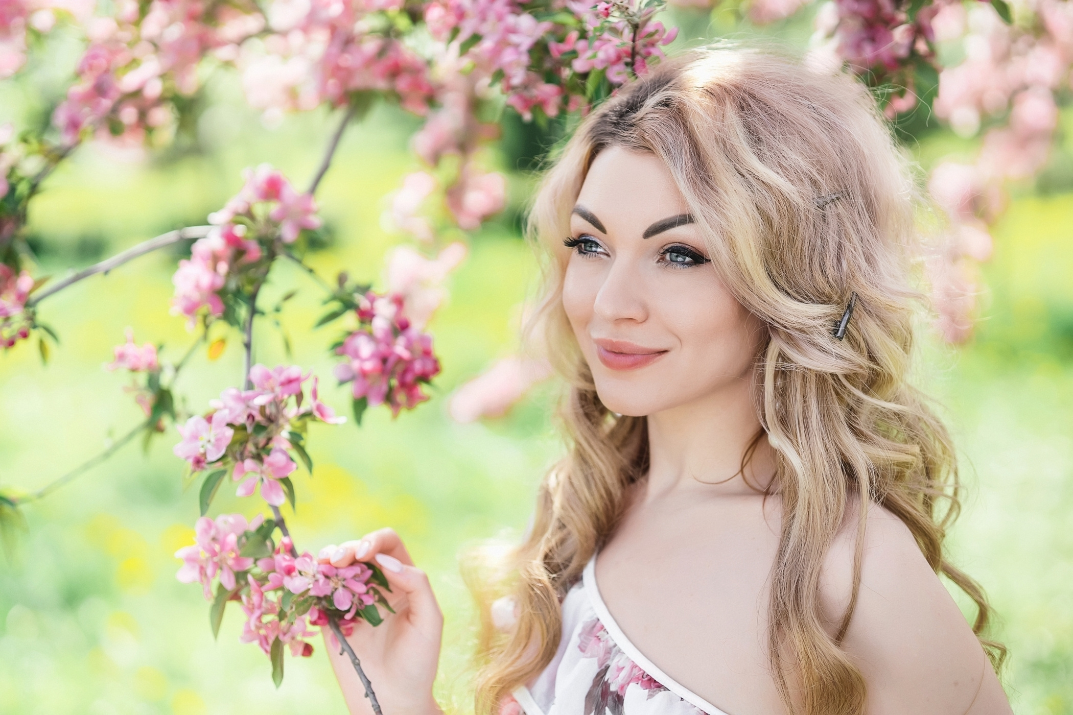 Фотосессия в цветущем саду — Маргарита. Фотограф беременных в СПб — Елена Александрова