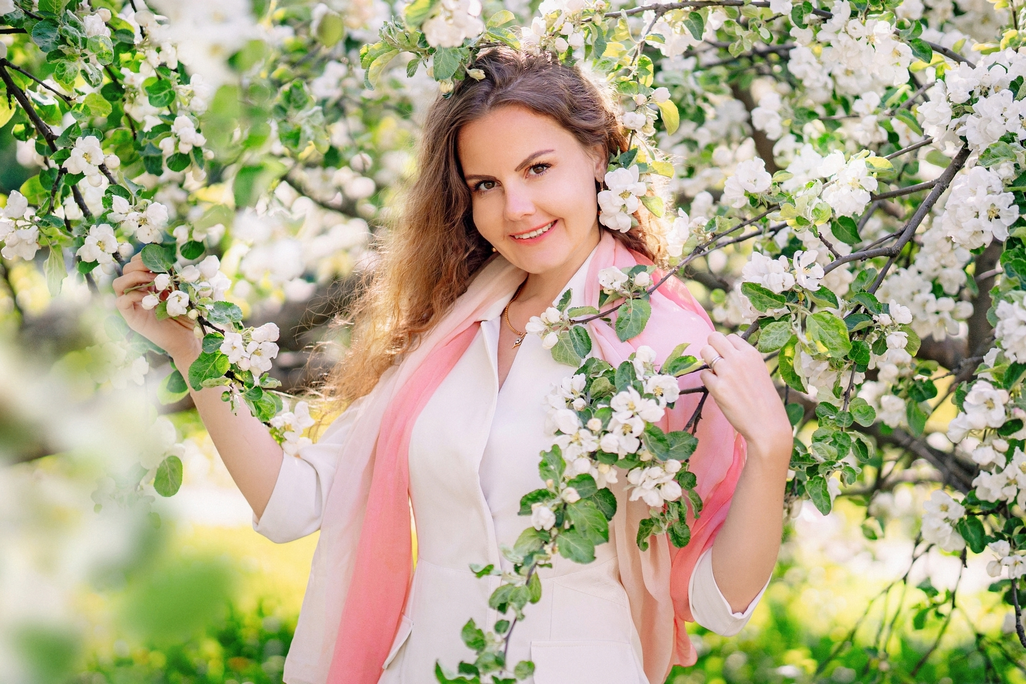 В цветущем саду — Анна. Фотограф беременных в СПб — Елена Александрова