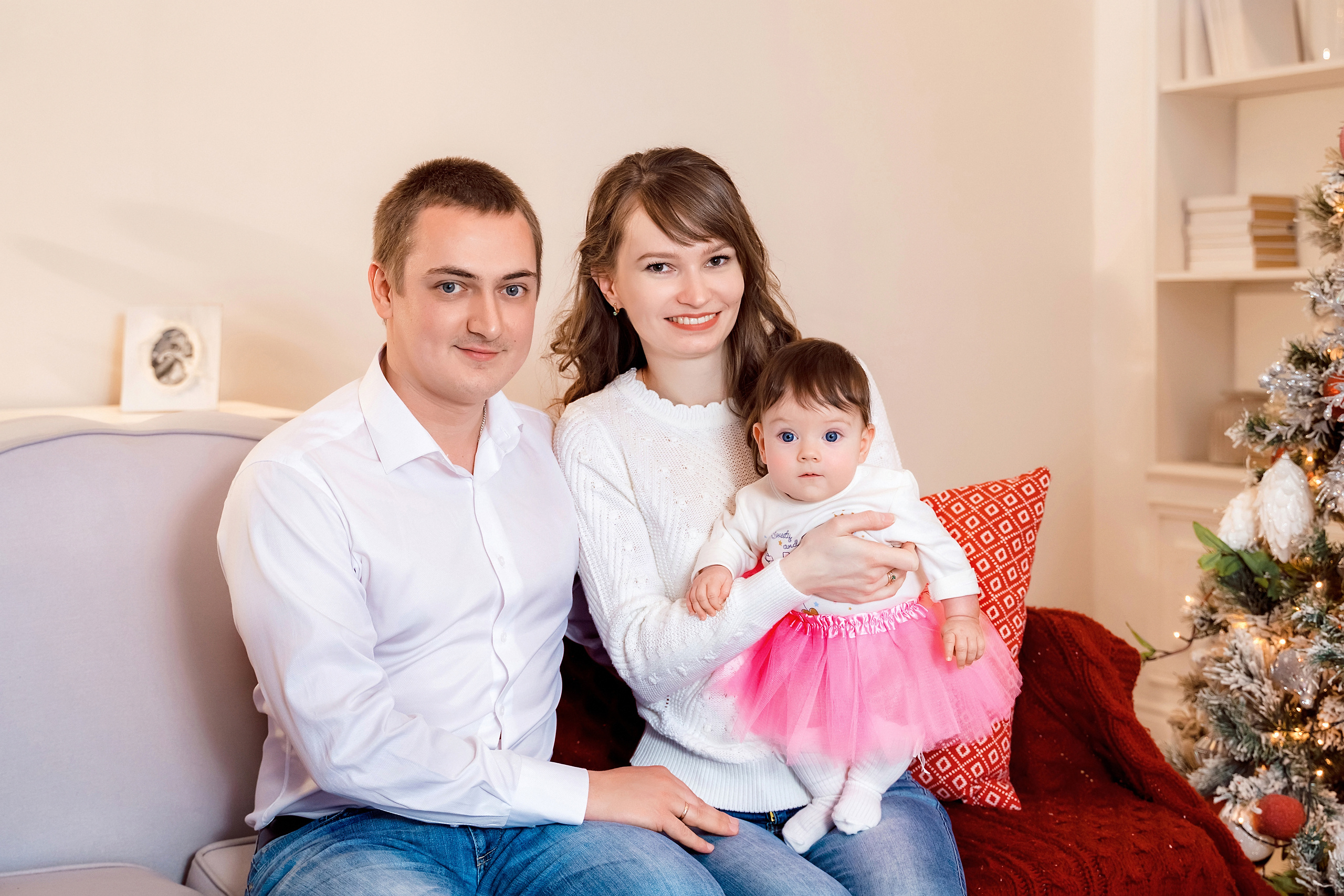 Семейная фотосессия — Артём и Катя с доченькой. Фотограф беременных в СПб — Елена Александрова