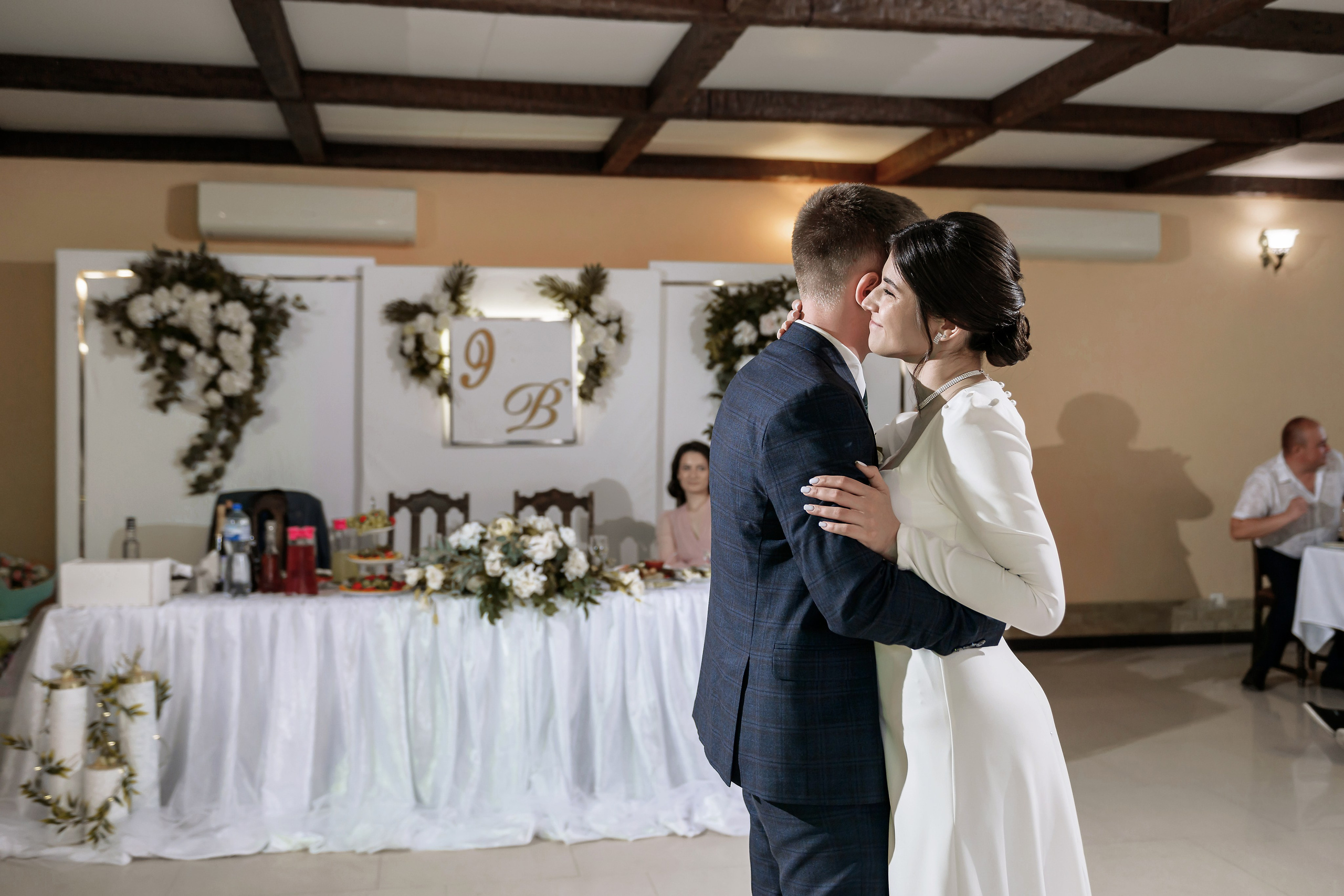Эдуард и Виктория. Свадебный фотограф Белгород Валуйки Старый Оскол Воронеж