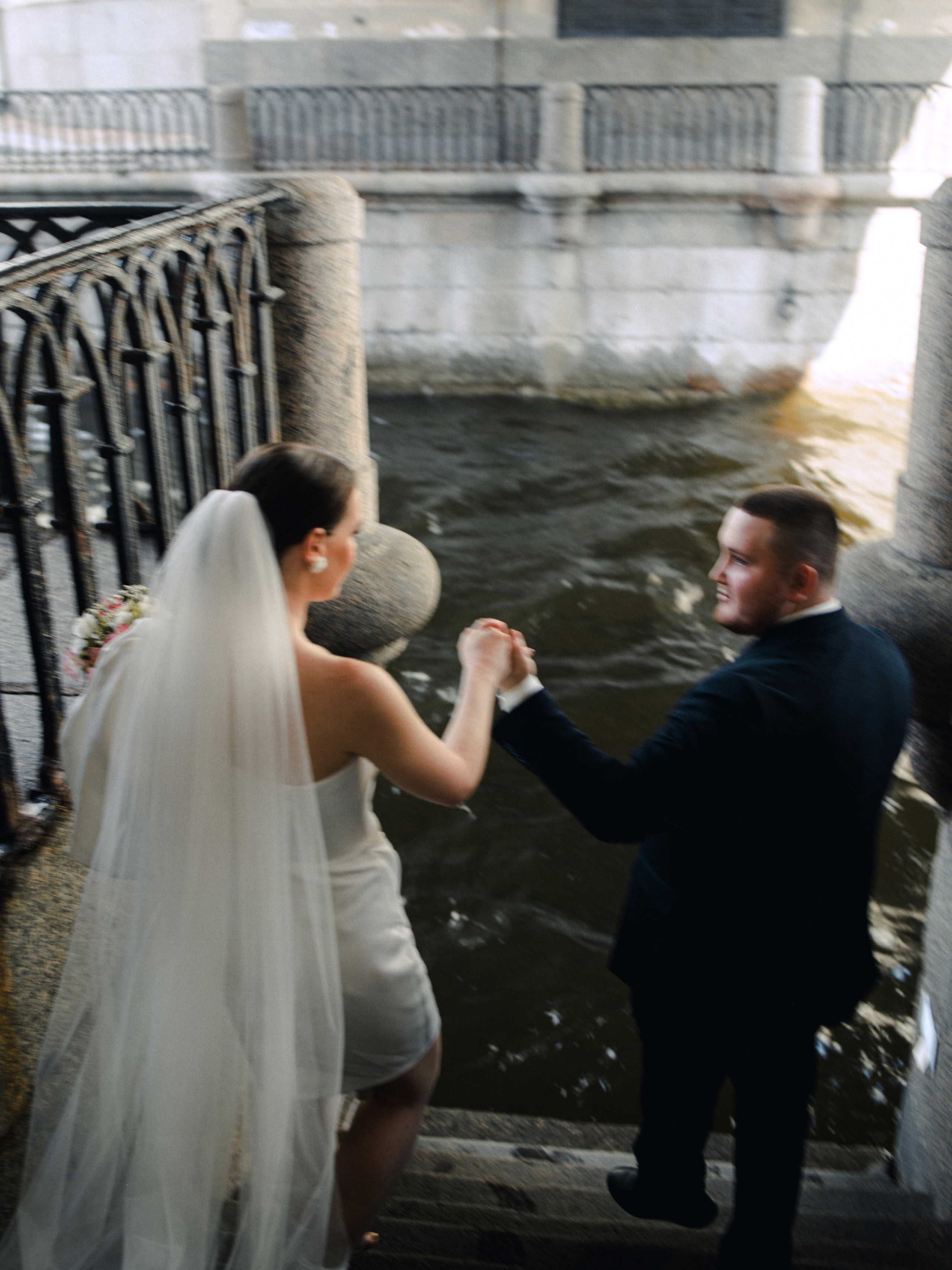 Загс Приморского района. Фотограф СПБ Засорина Юлия