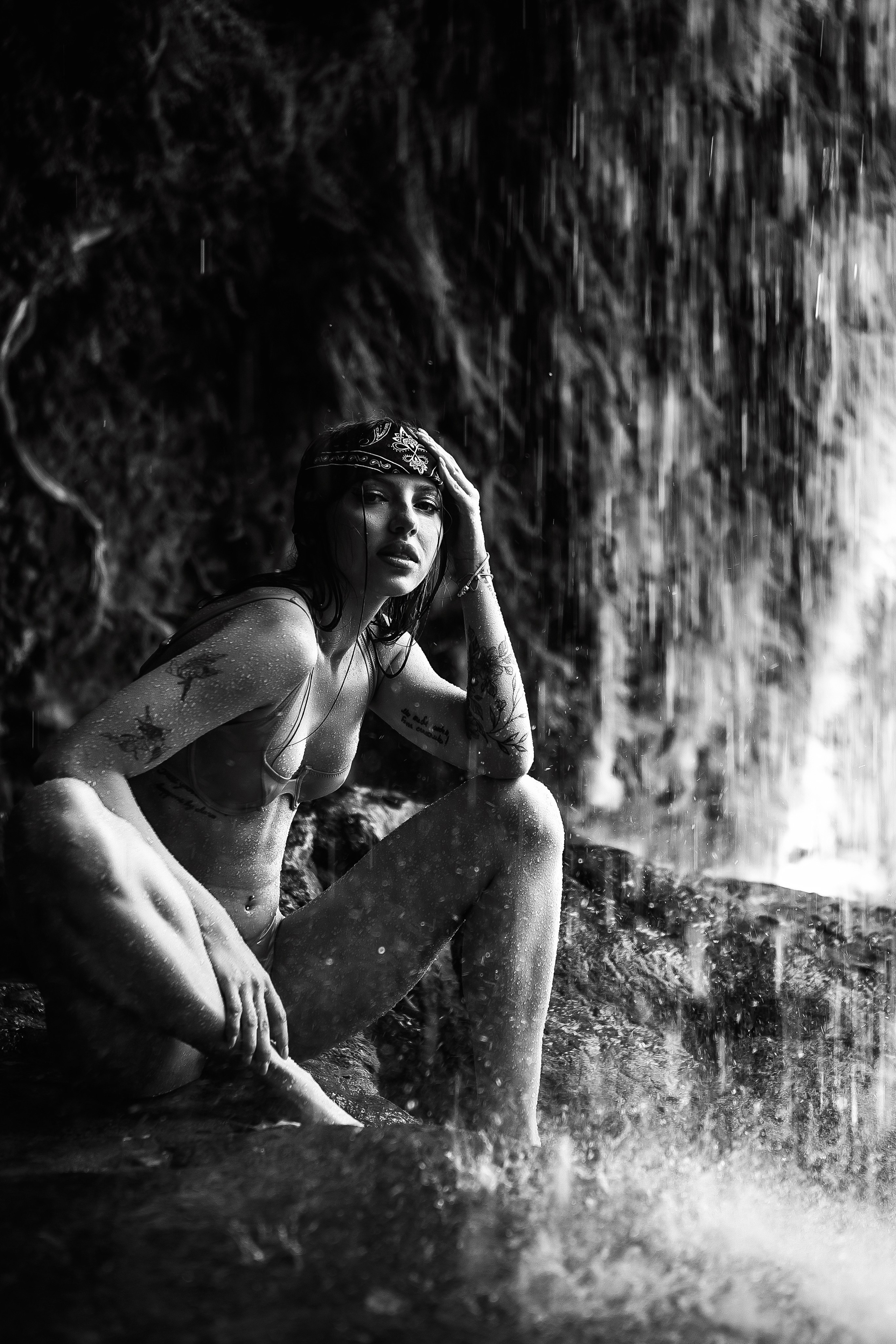 Пленер. Женский сексуальный фотограф в Анталии, Турции Надин Оздемир