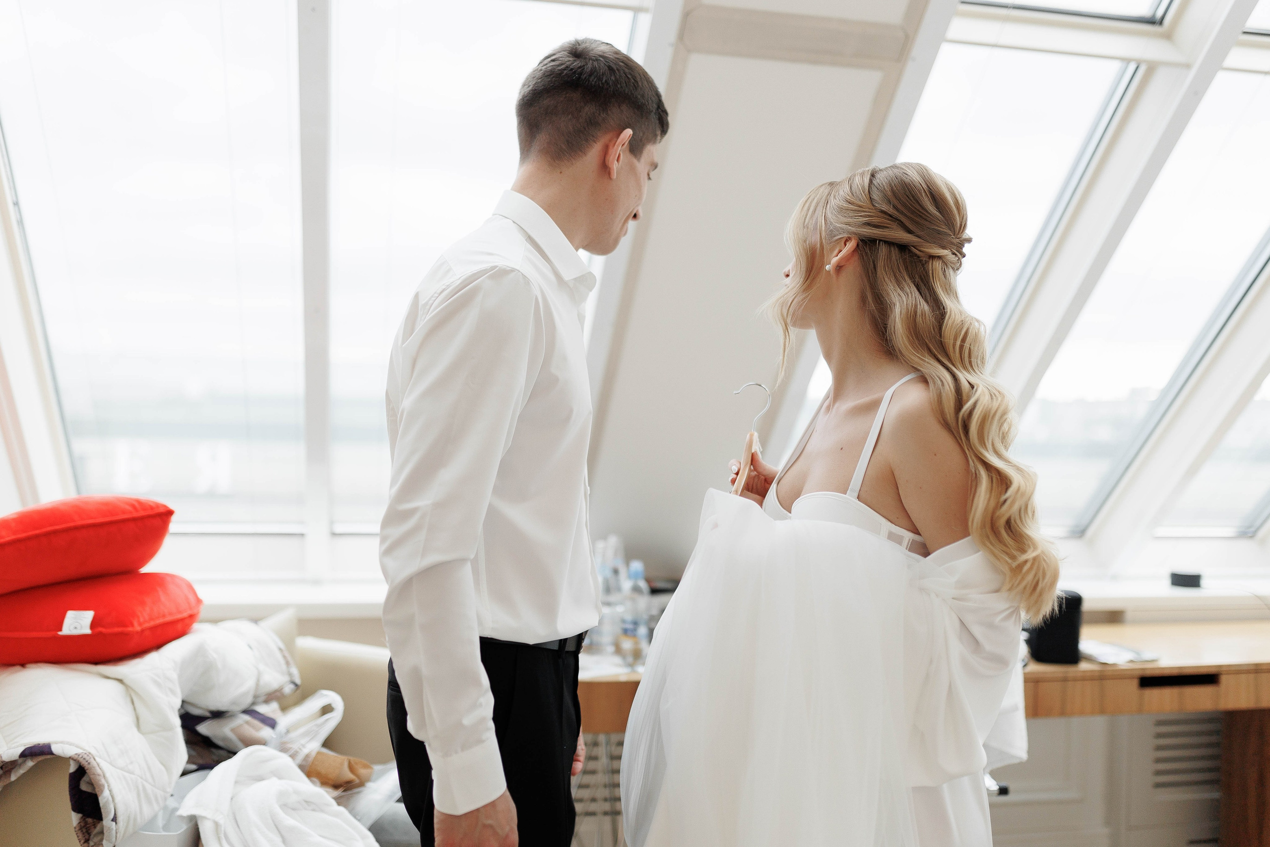 …. Свадебный фотограф в Санкт-Петербурге Александра Чукавина