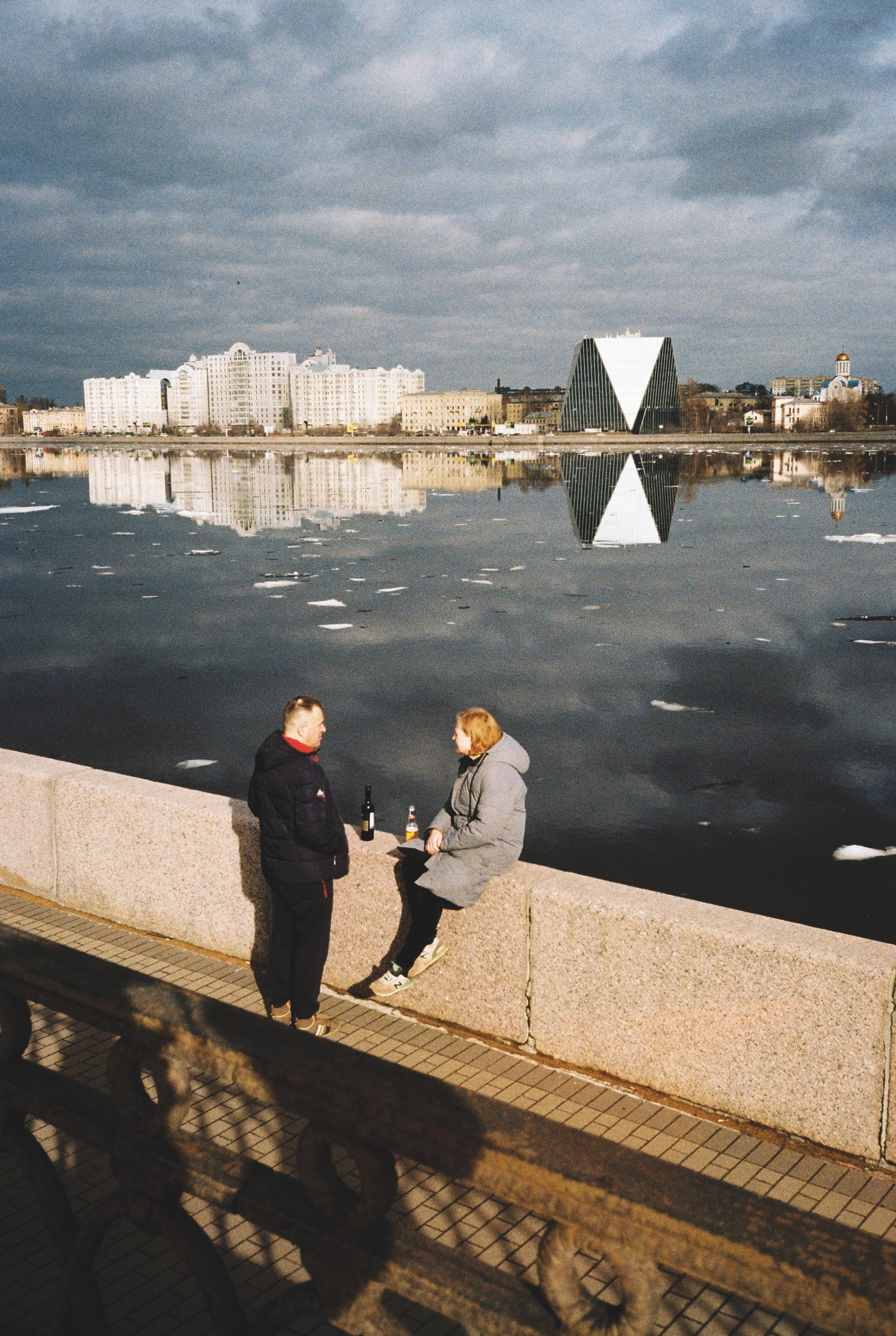 Фотографии цветные. Свадебный и семейный пленочный фотограф в Петербурге Истомина Ирина