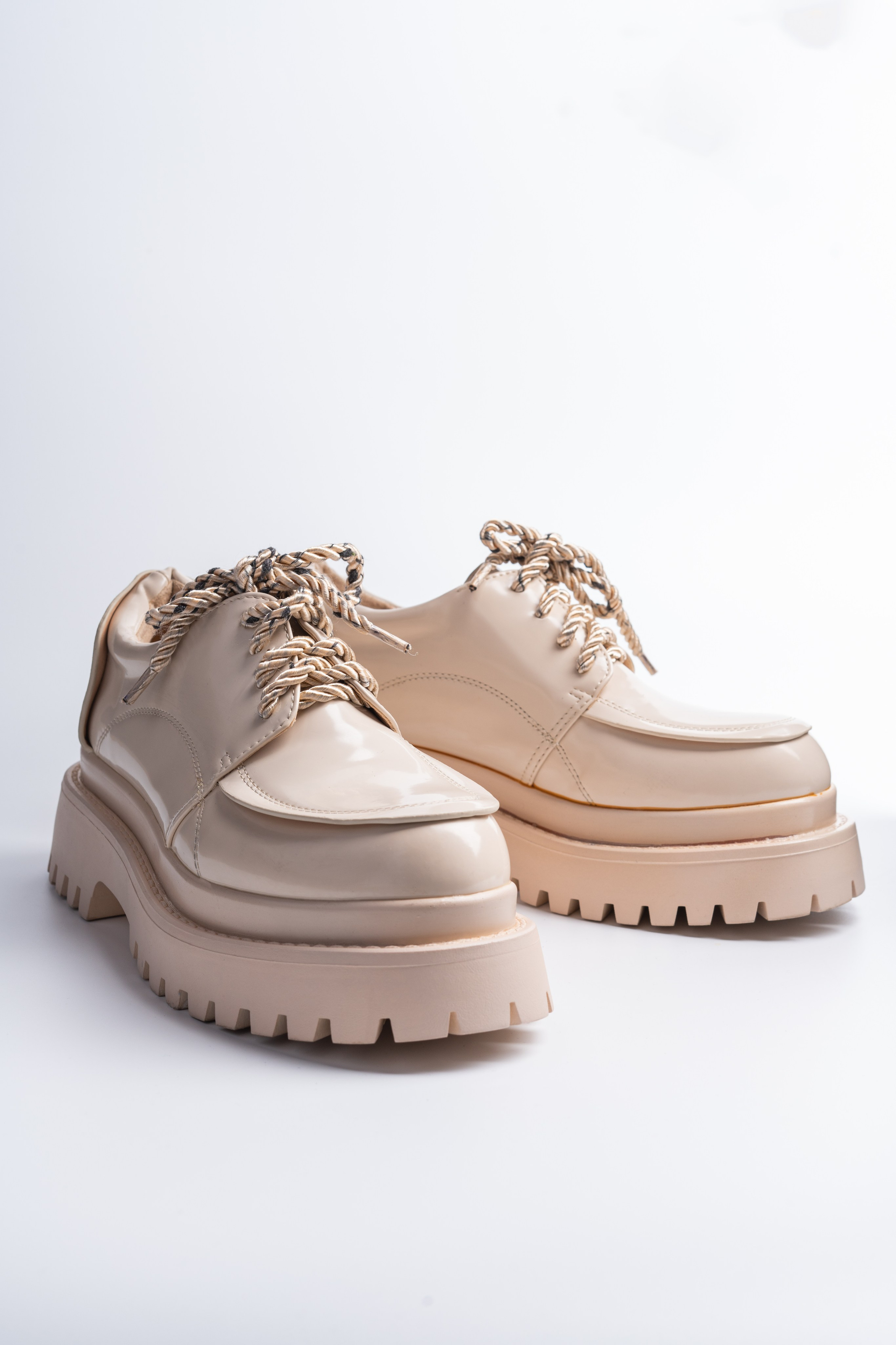 Обувь 2. Фотограф Ахмедов Эльдар Чита