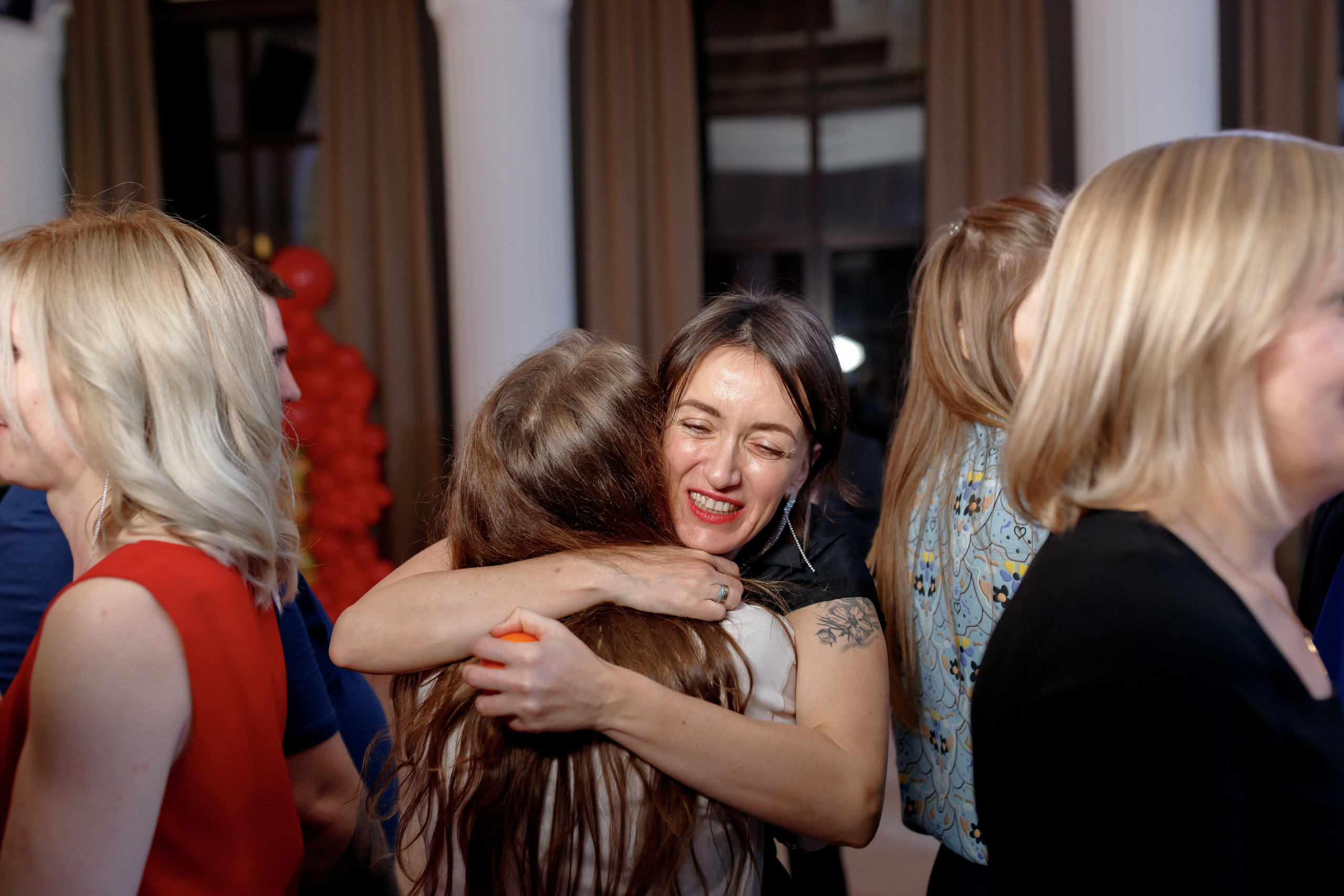 Репортажная фотосъёмка — корпоратив Tele2 2024