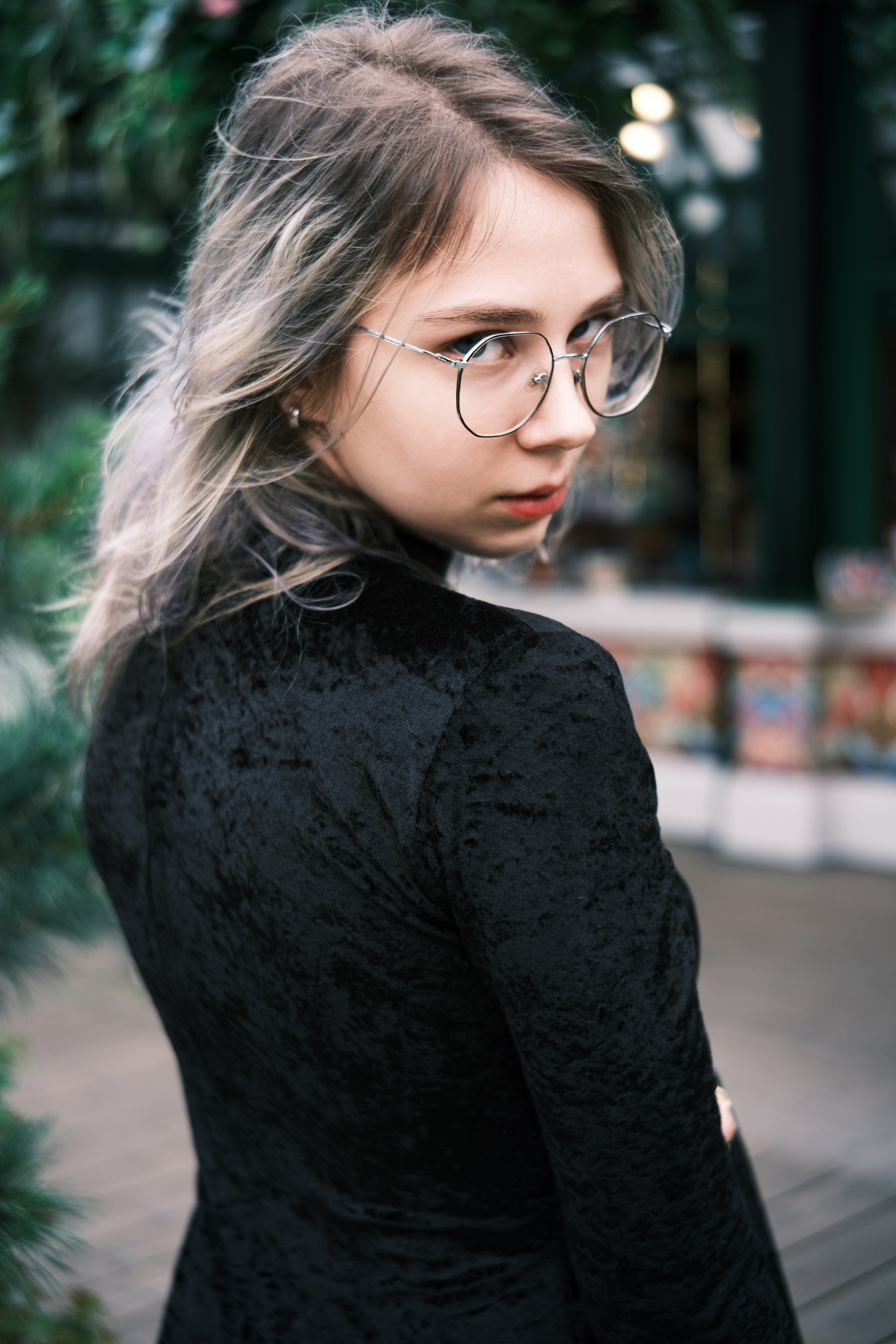 Александра — стритик. Фотограф в Москве Михаил Елизарьев